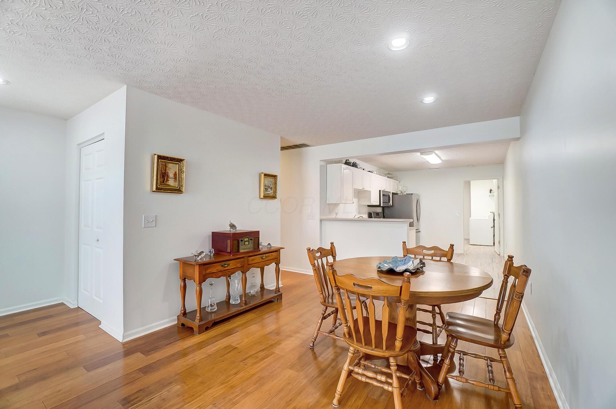 2609 Landings Way, 29d Property Photo 7