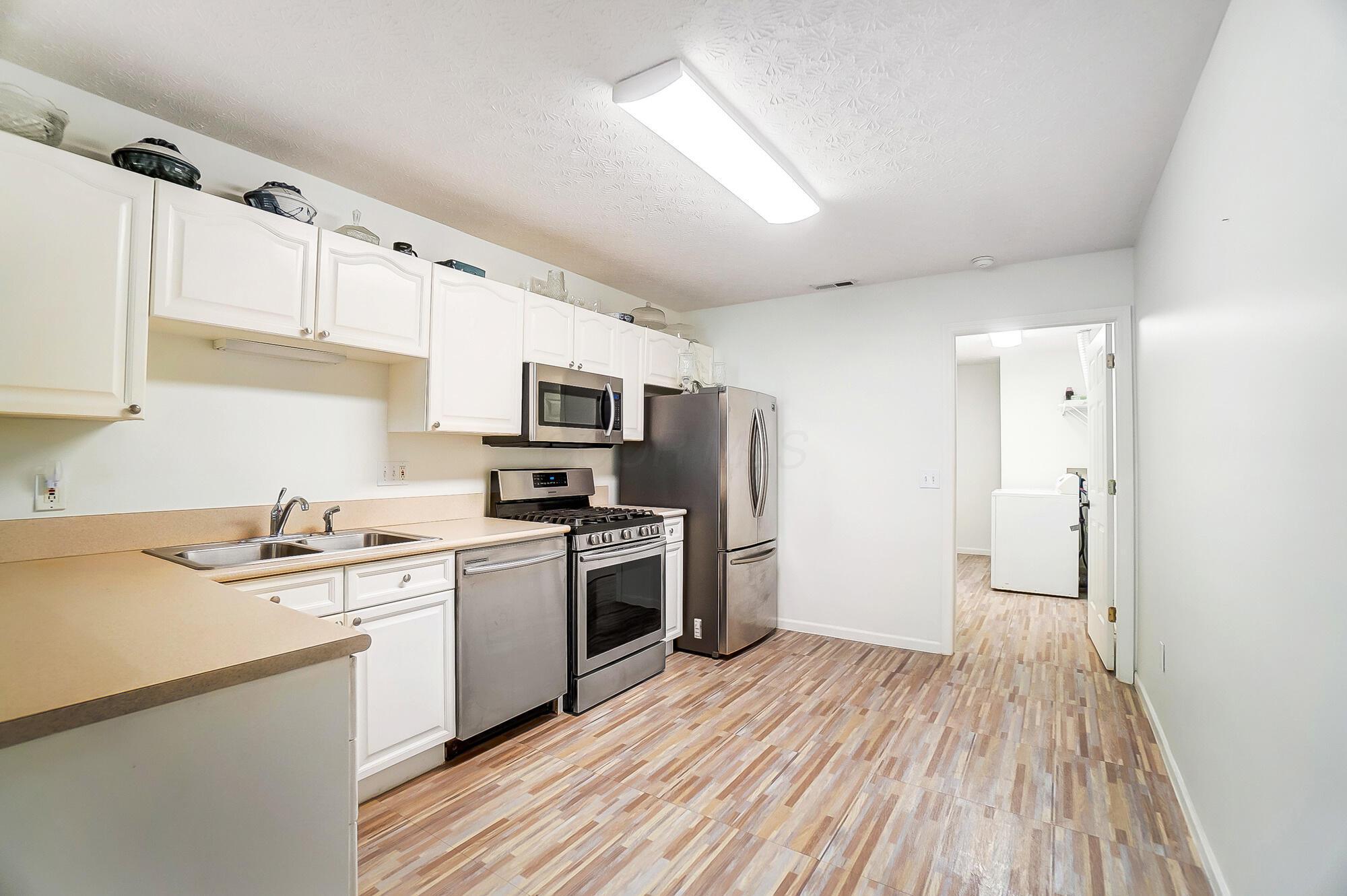 2609 Landings Way, 29d Property Photo 11