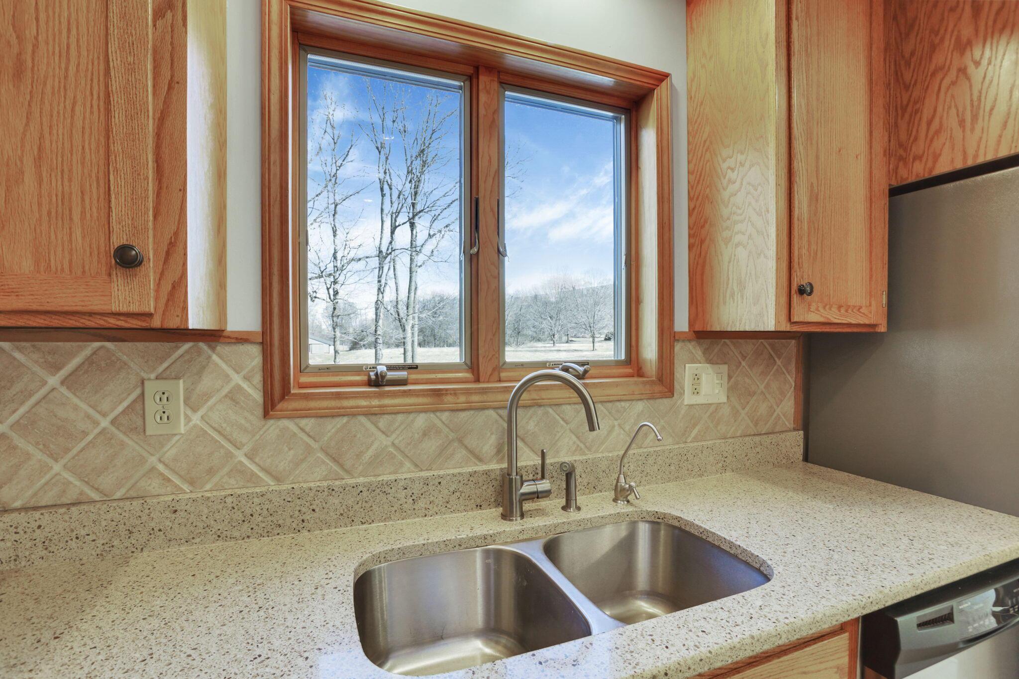 10800 Springwater Drive Property Photo 20