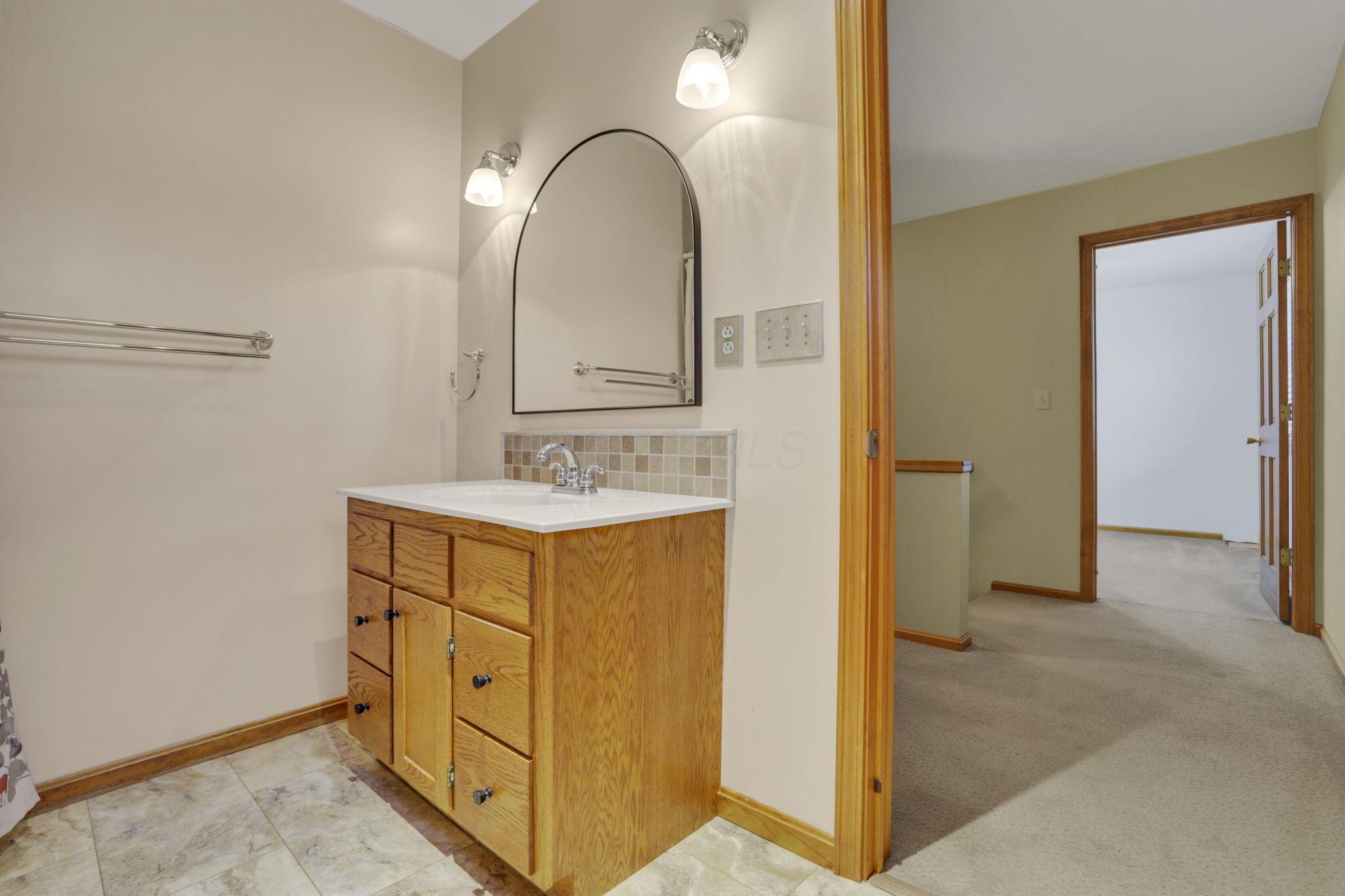 10800 Springwater Drive Property Photo 27