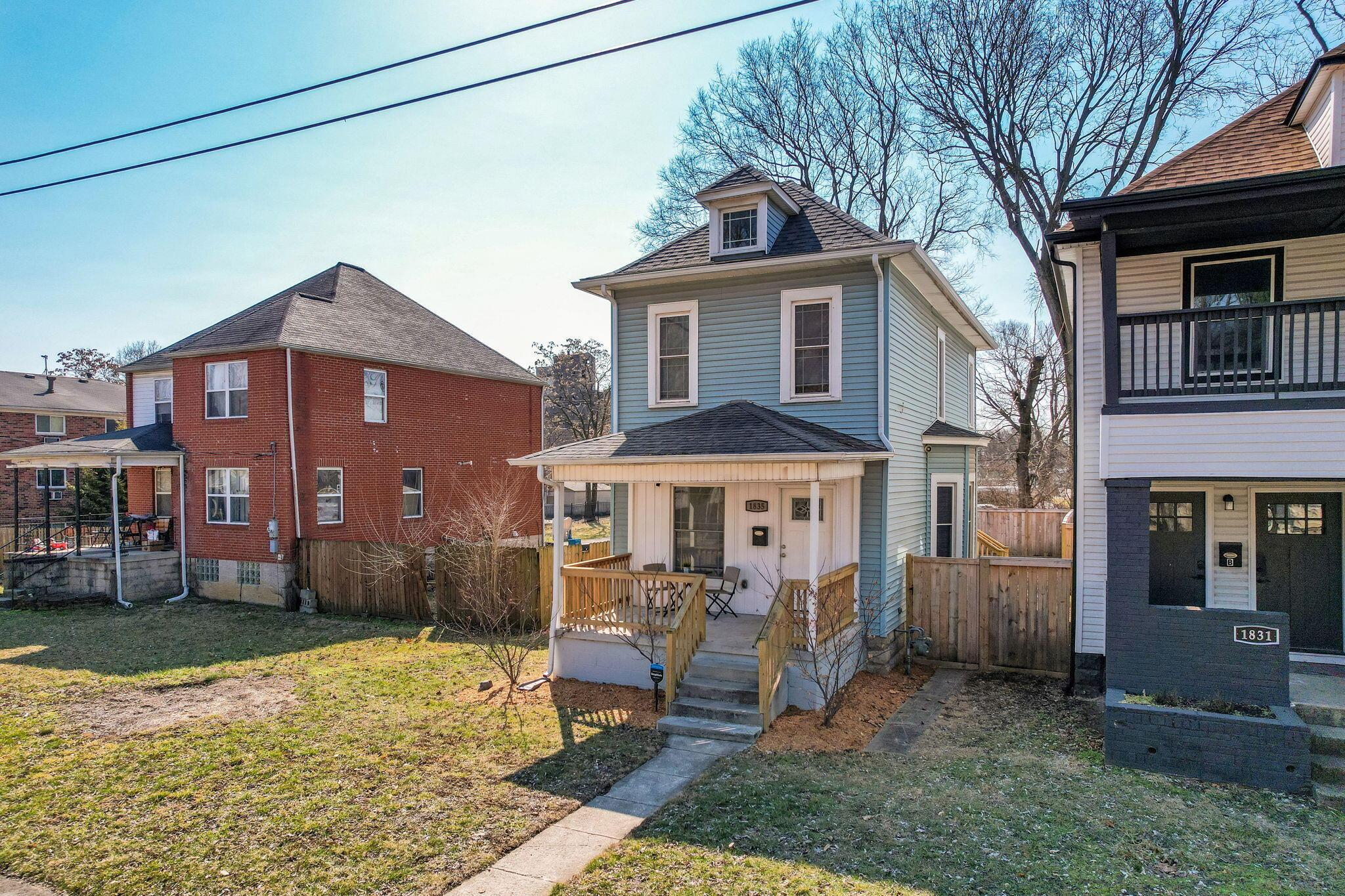 1835 E Rich Street Property Photo 3