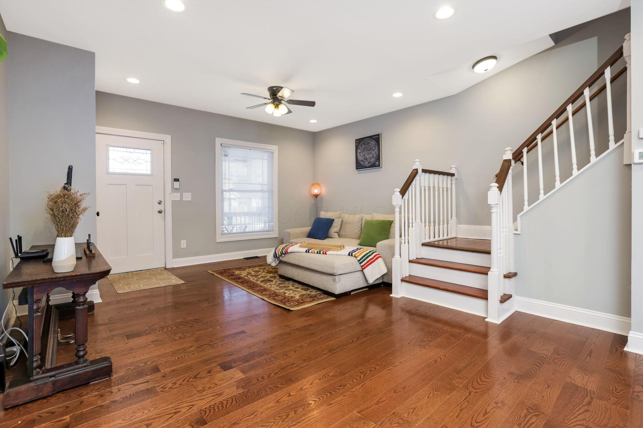 1835 E Rich Street Property Photo 9