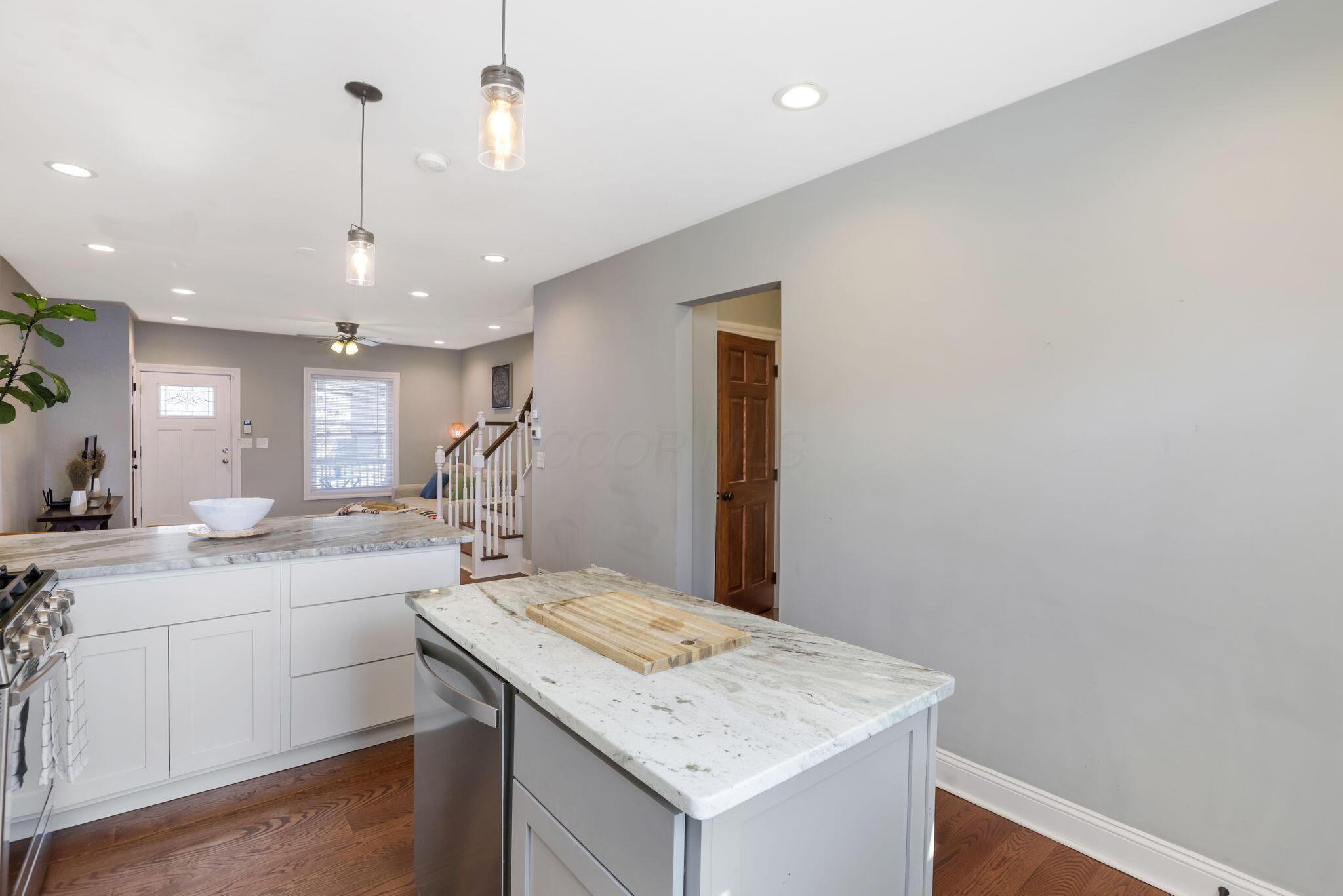 1835 E Rich Street Property Photo 17
