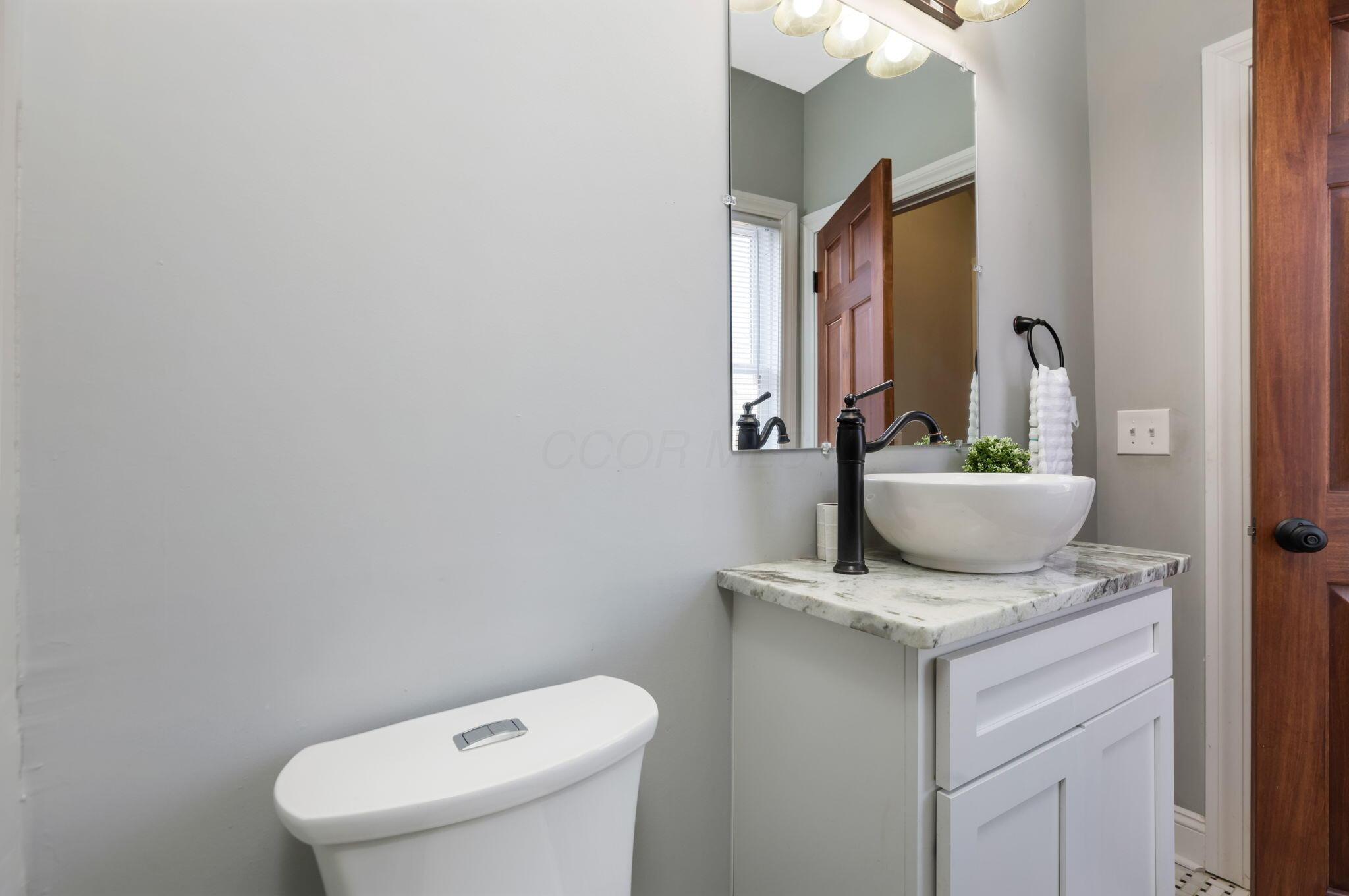 1835 E Rich Street Property Photo 20