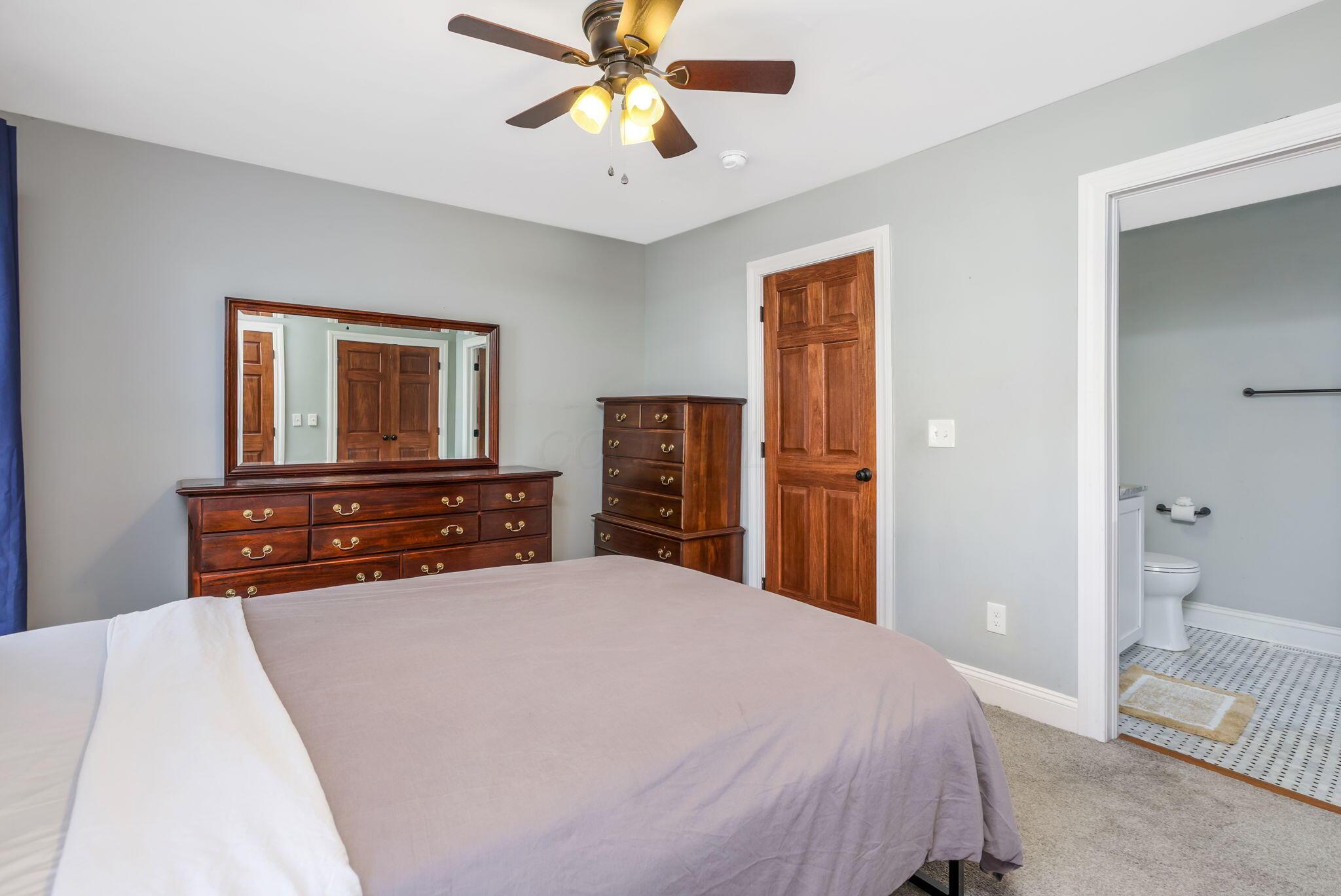 1835 E Rich Street Property Photo 24