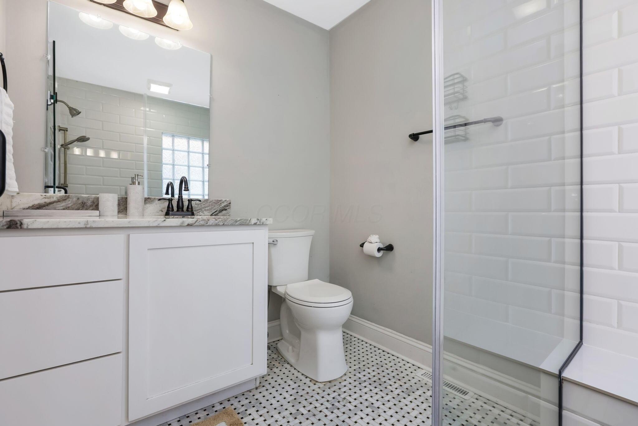 1835 E Rich Street Property Photo 25