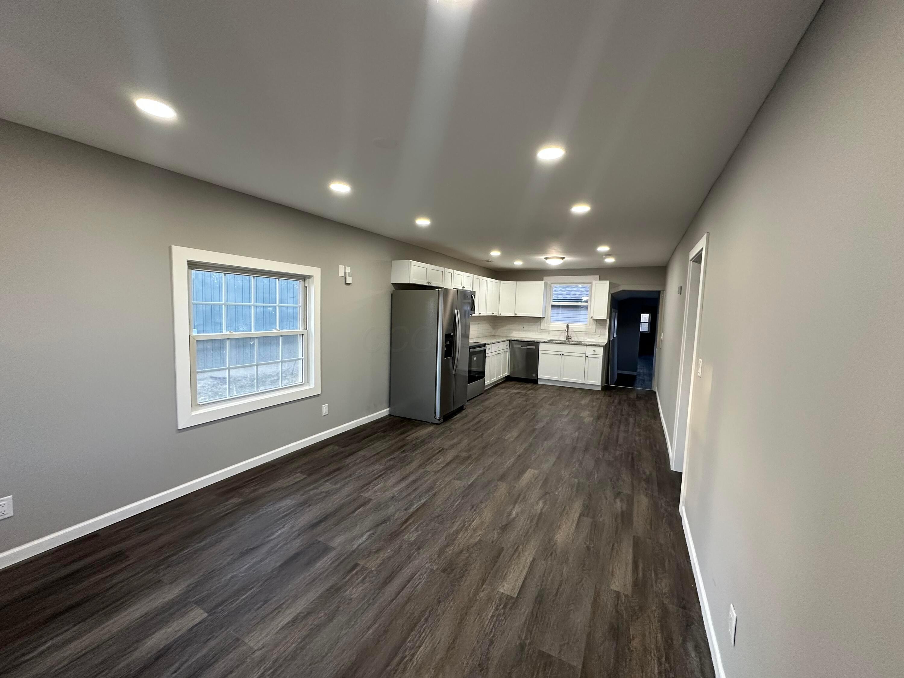 50 Northern Avenue Property Photo 4