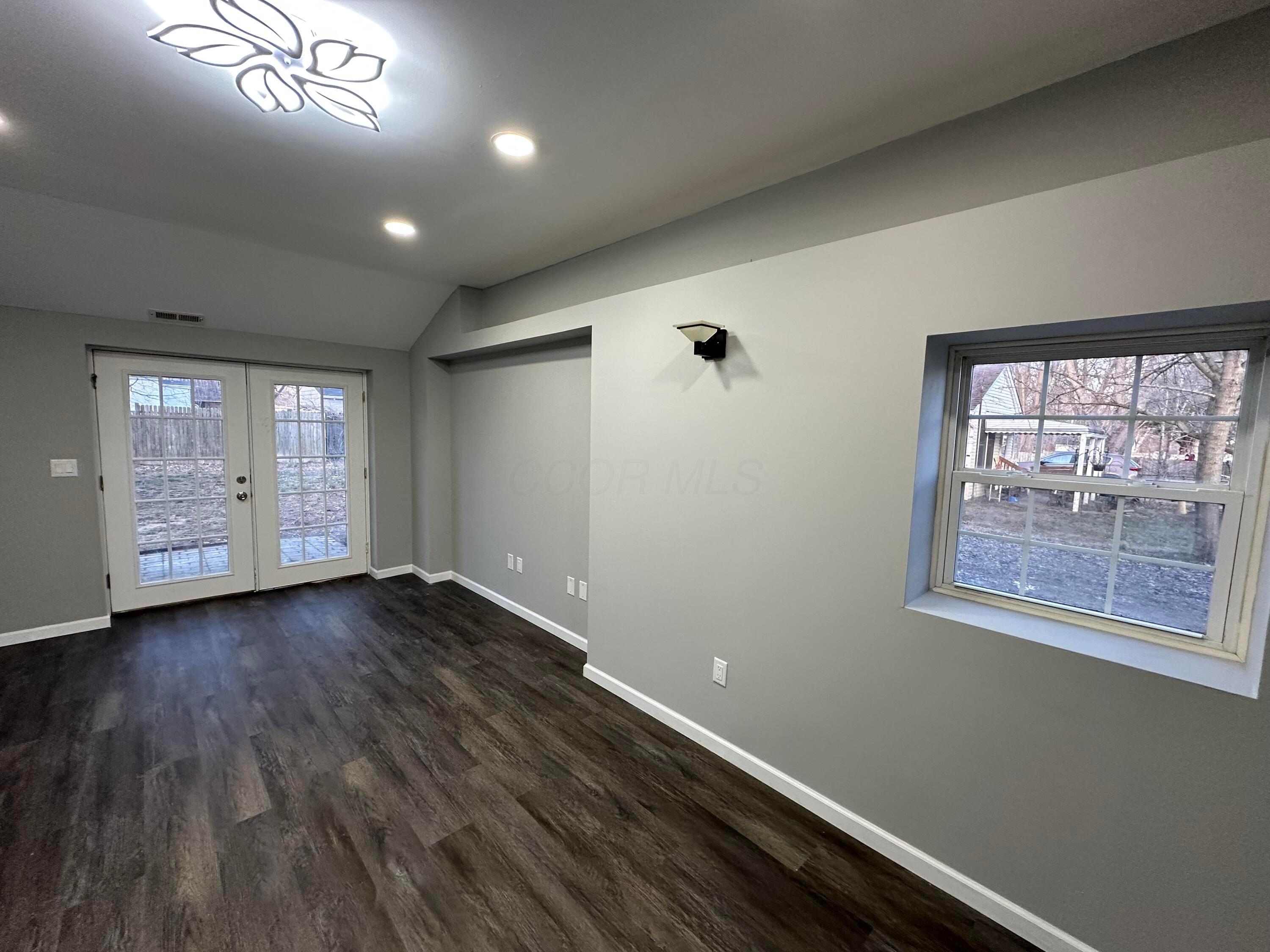 50 Northern Avenue Property Photo 19
