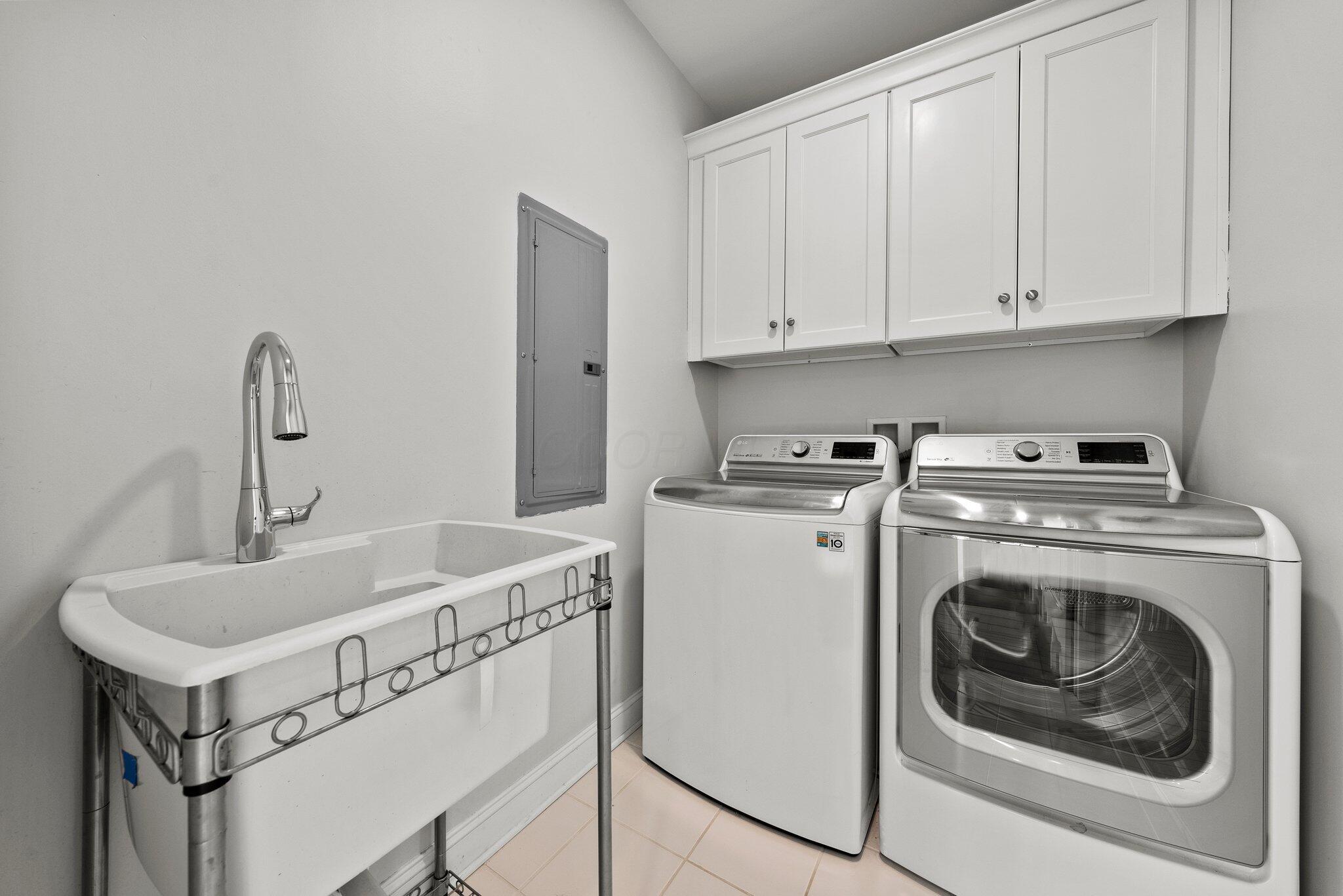 250 W Spring Street, 257 Property Photo 32