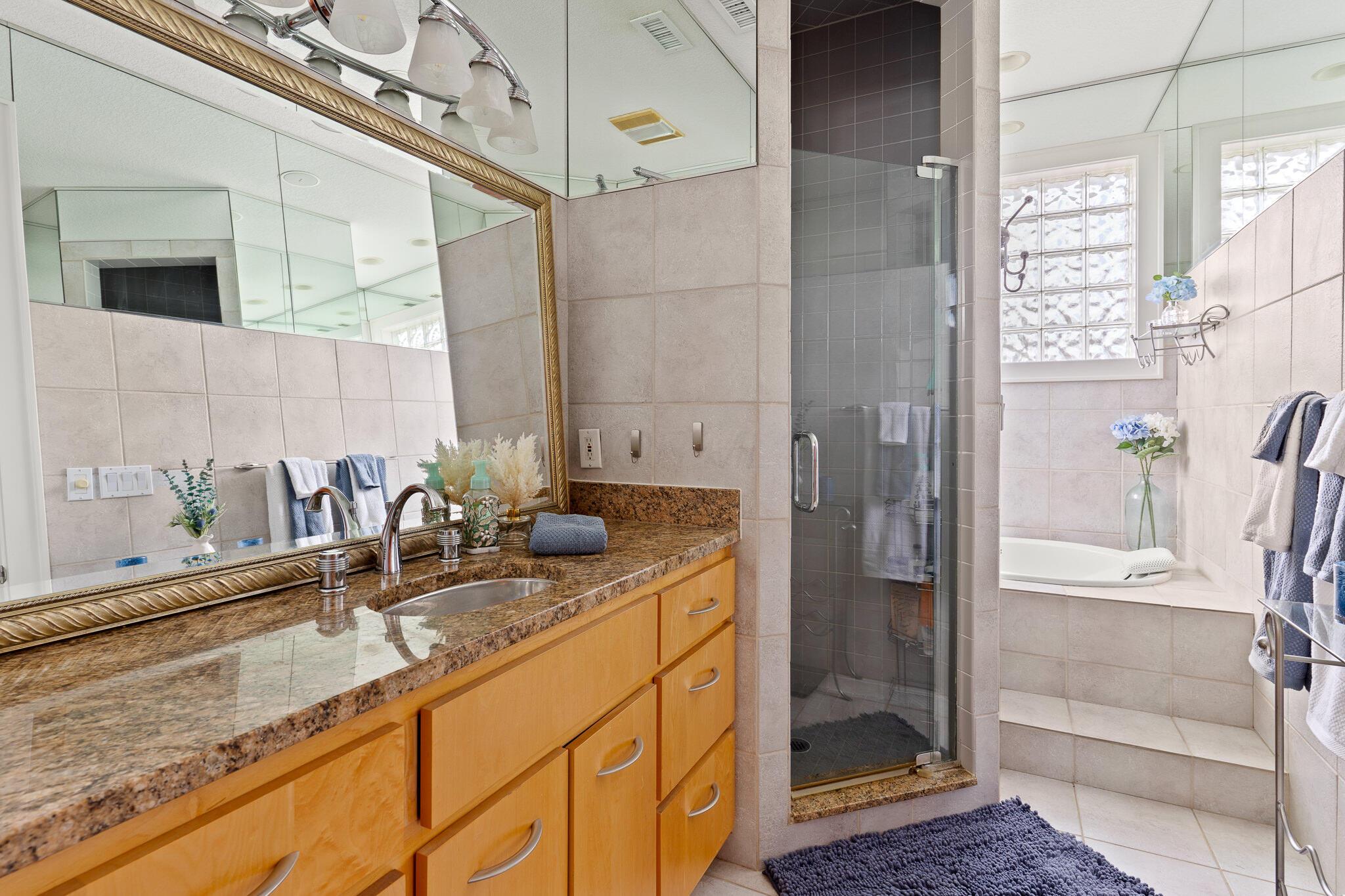 4009 S Woodcliff Drive Property Photo 29