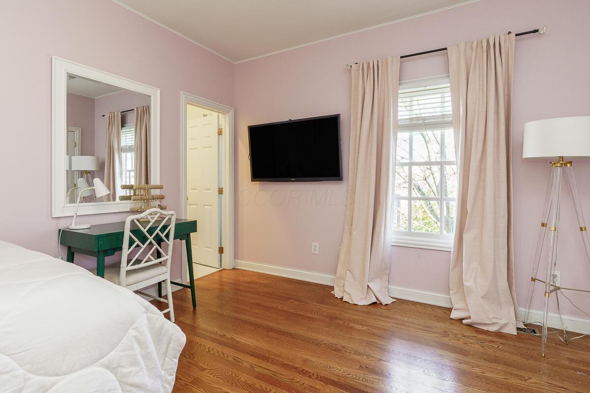 6892 Rosewell Lane Property Photo 34