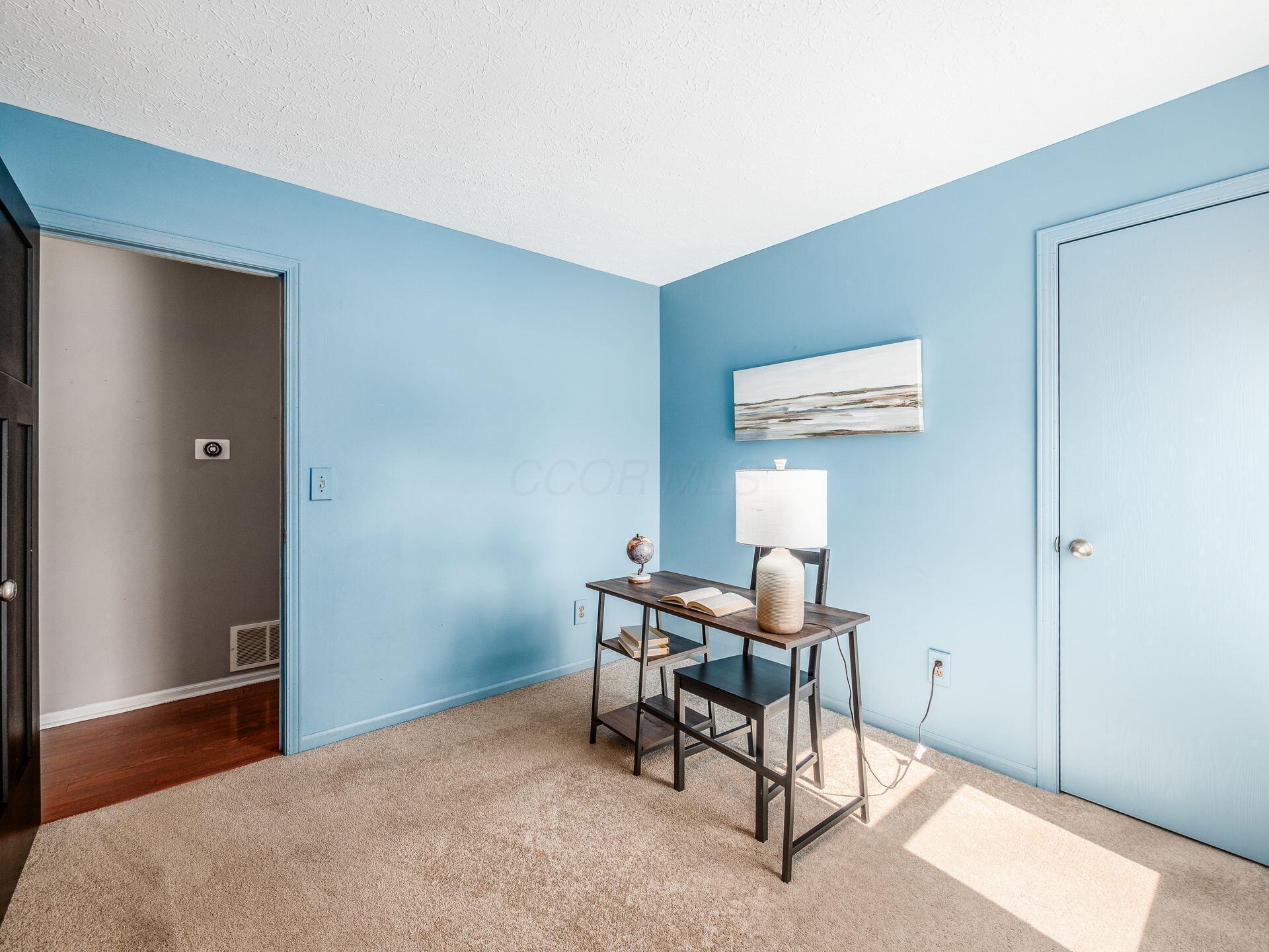 200 Sorensen Drive Property Photo 17