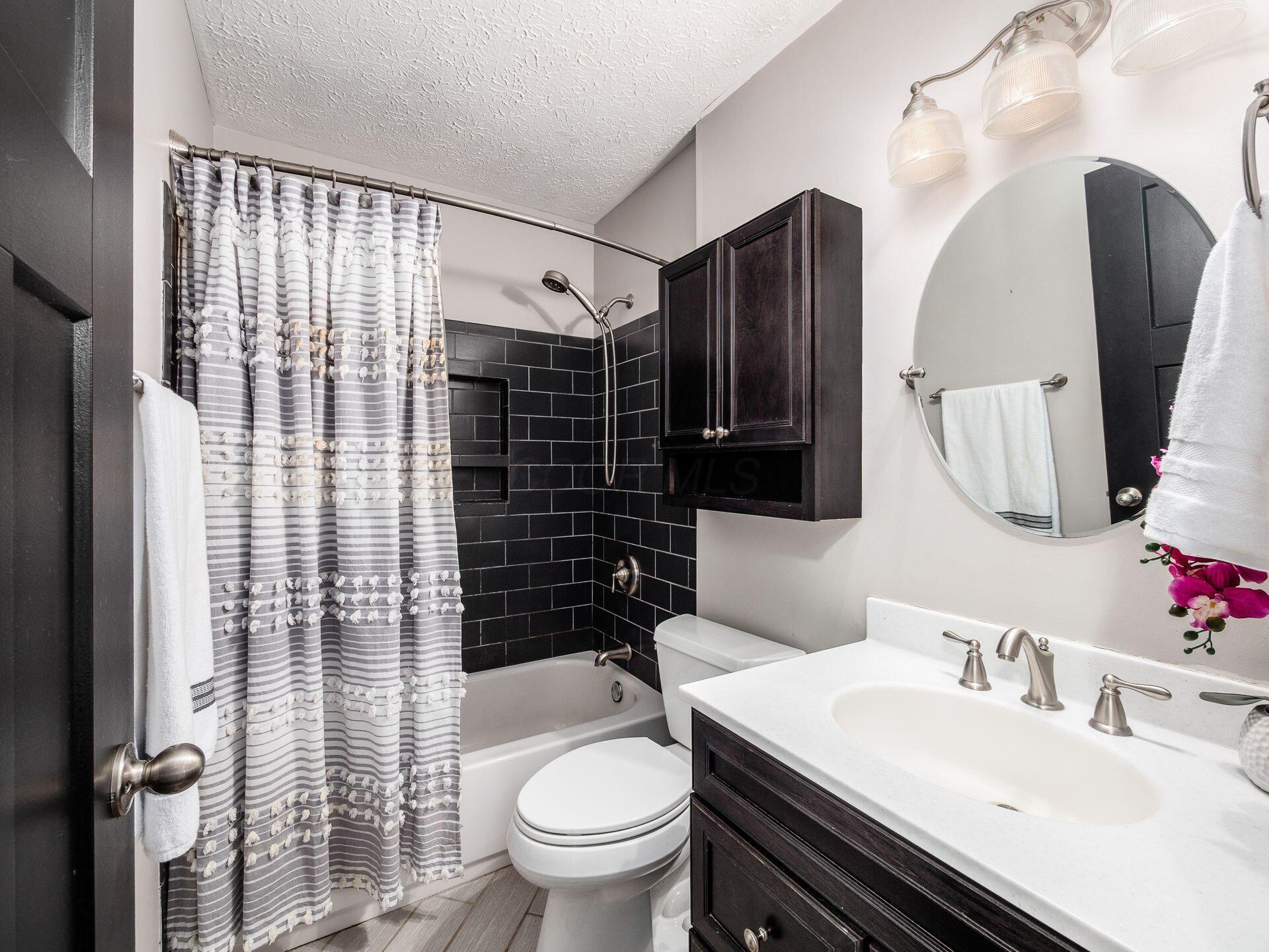 200 Sorensen Drive Property Photo 18