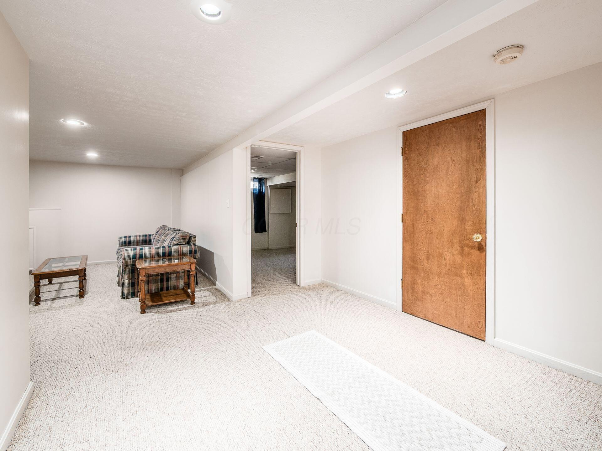 200 Sorensen Drive Property Photo 21