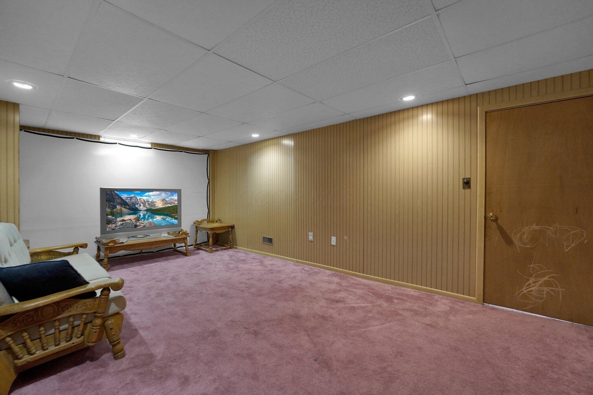 5850 Meadowhurst Way Property Photo 21