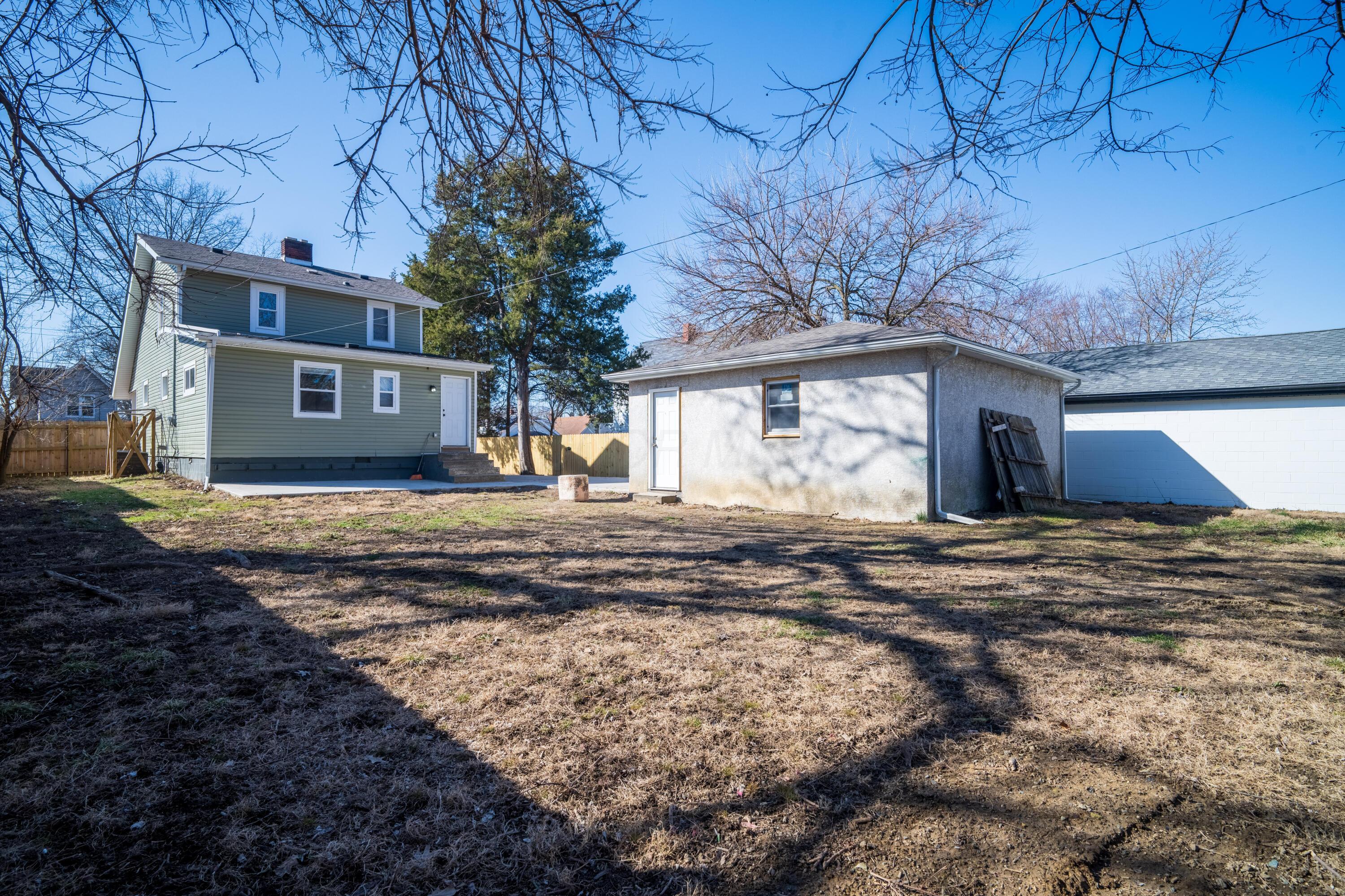 1360 E Weber Road Property Photo 5