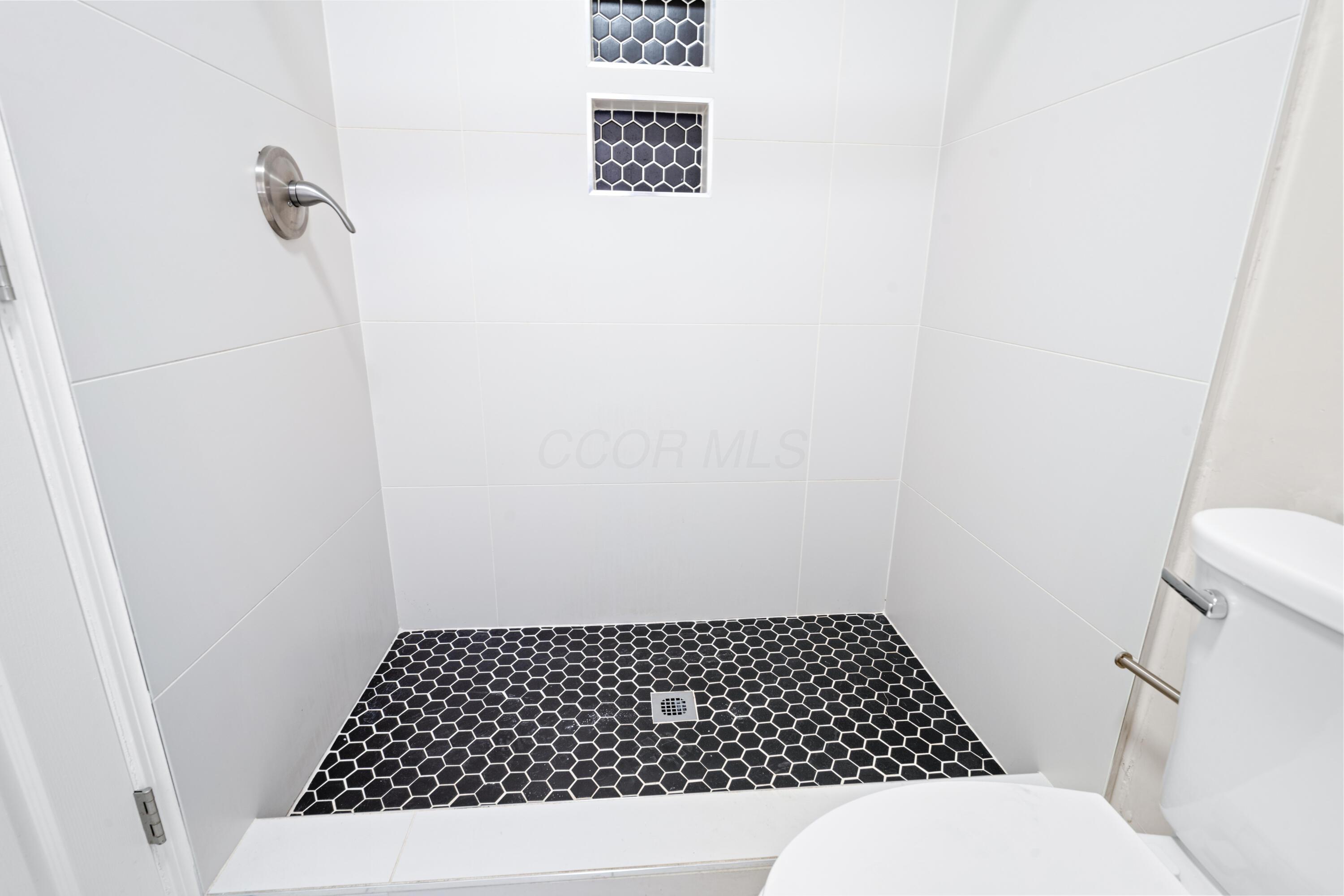 1360 E Weber Road Property Photo 14