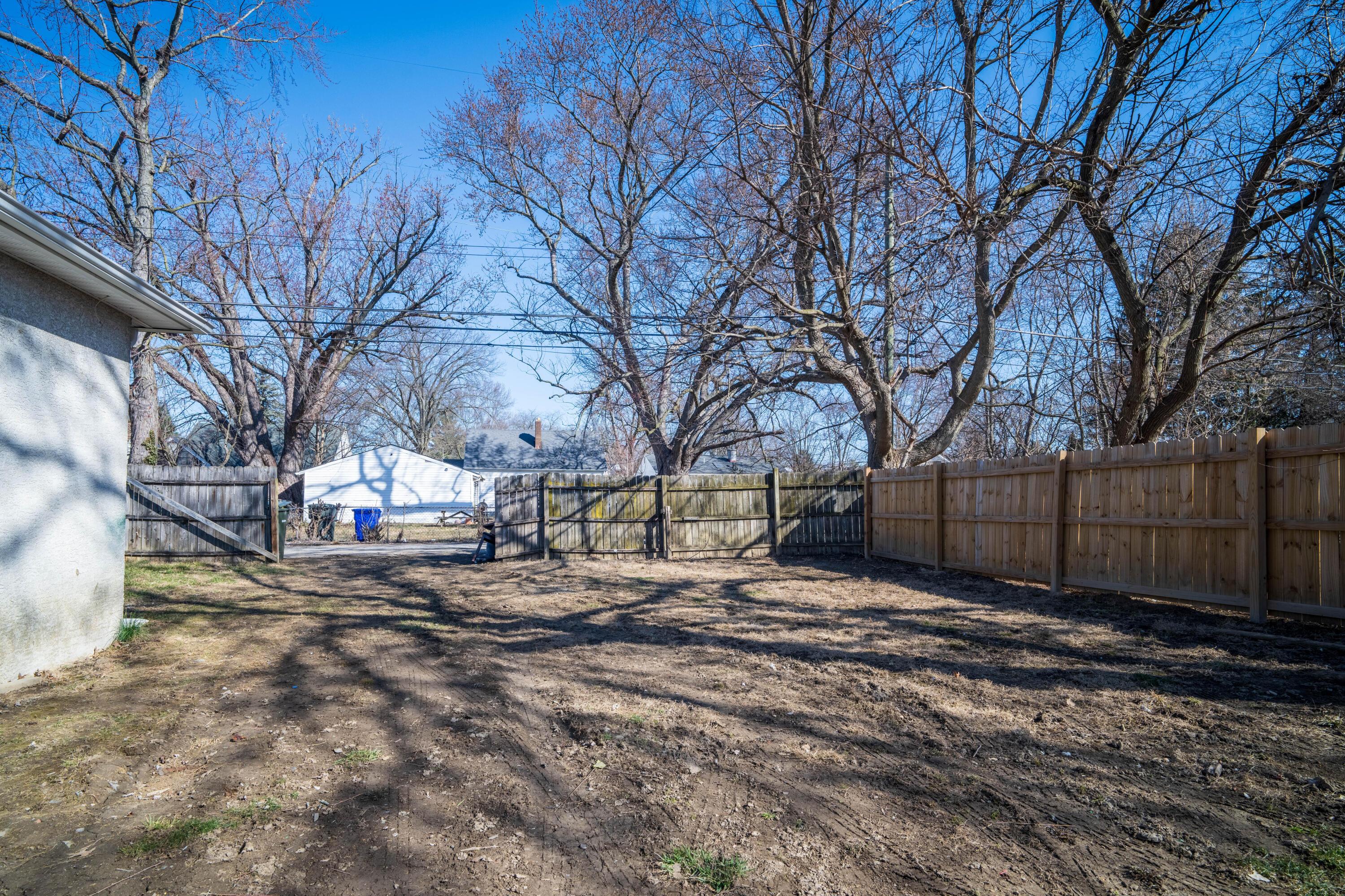 1360 E Weber Road Property Photo 25