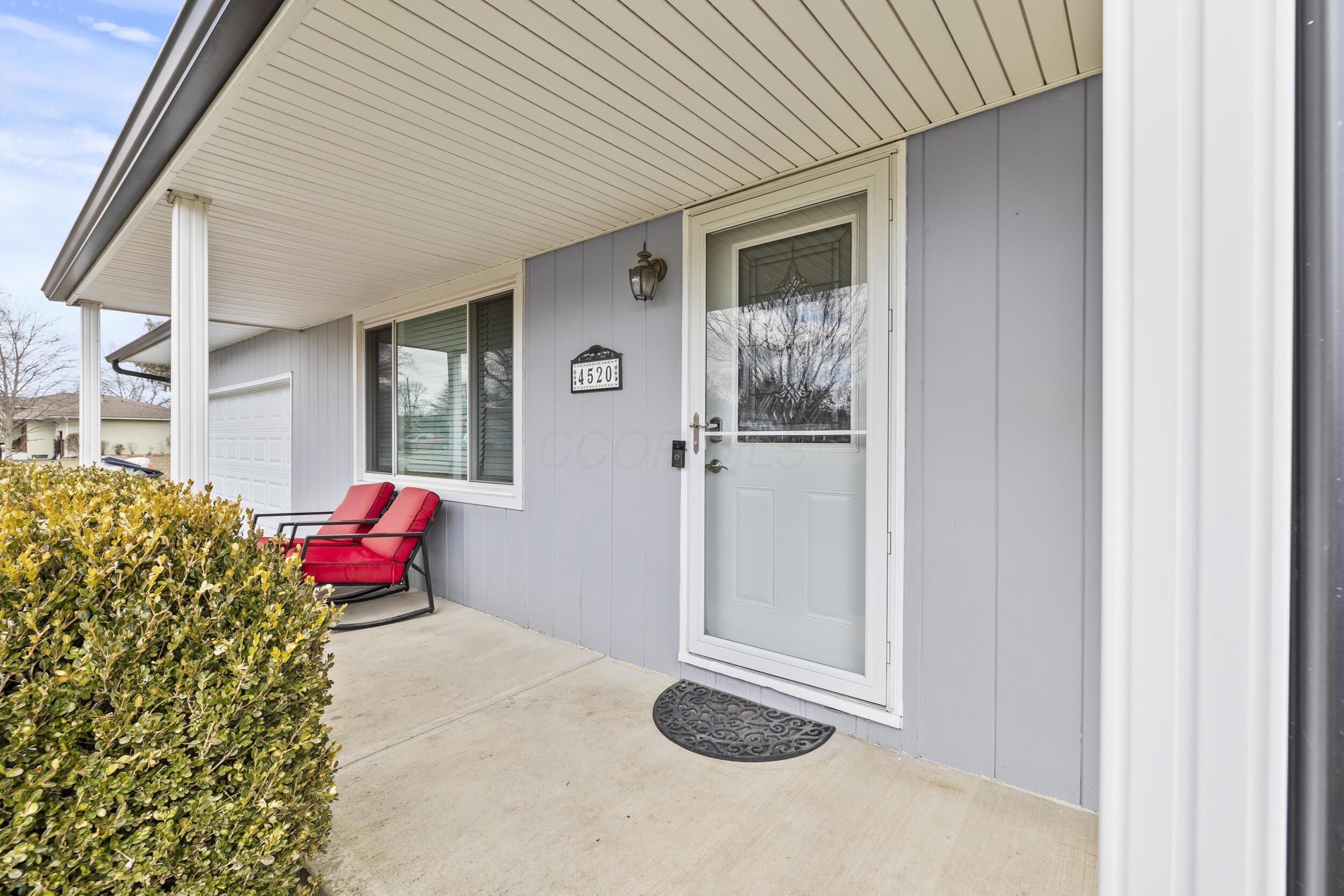 4520 Astral Drive Property Photo 4