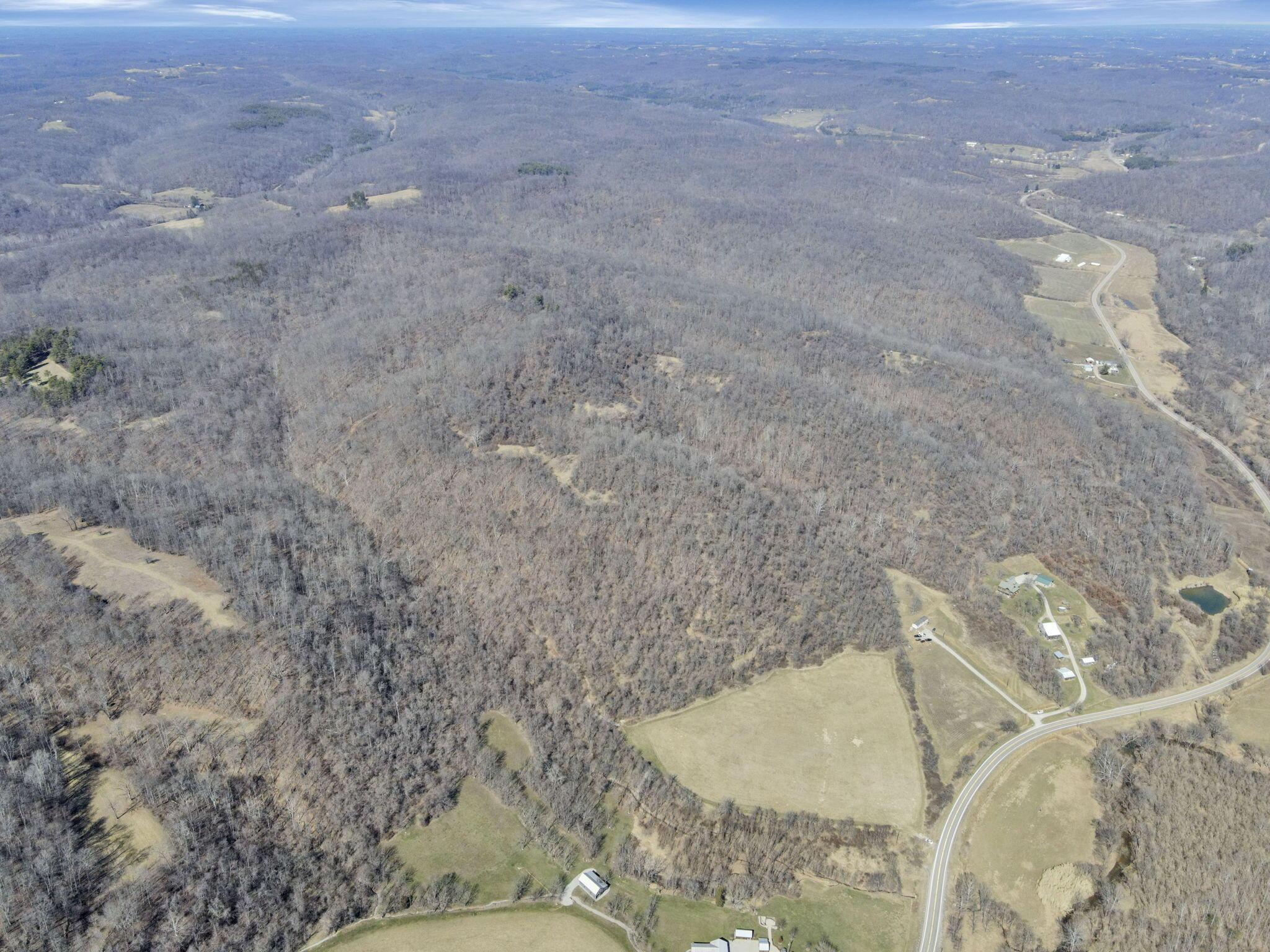 0 Oh-550 Property Photo 3