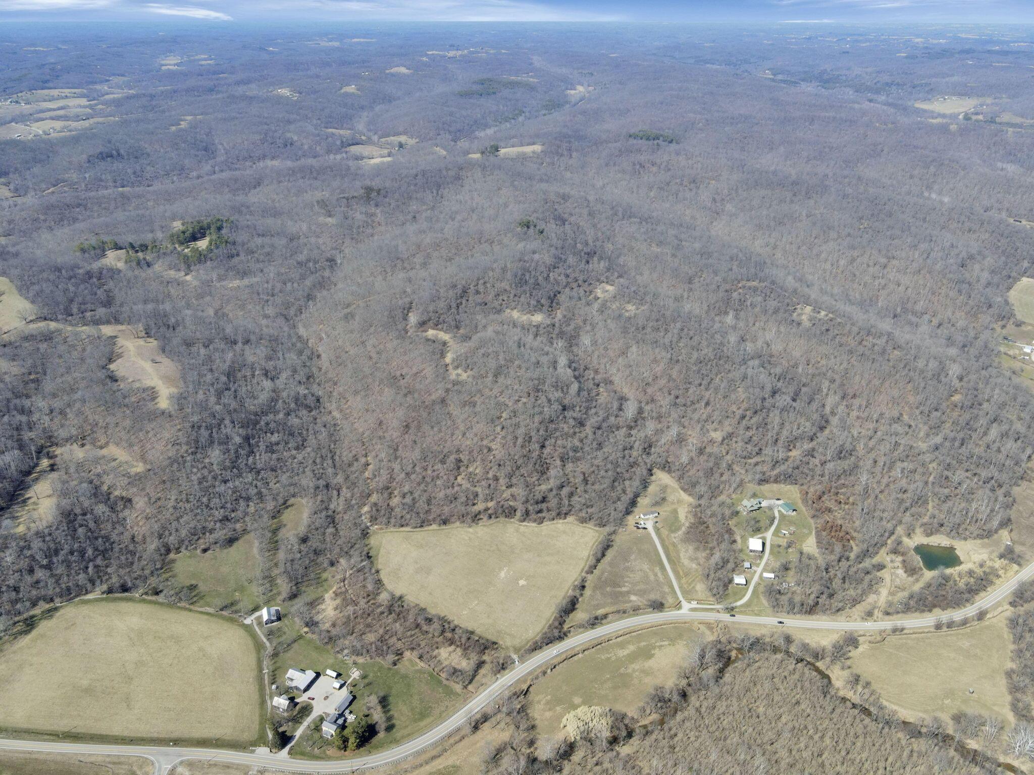 0 Oh-550 Property Photo 5