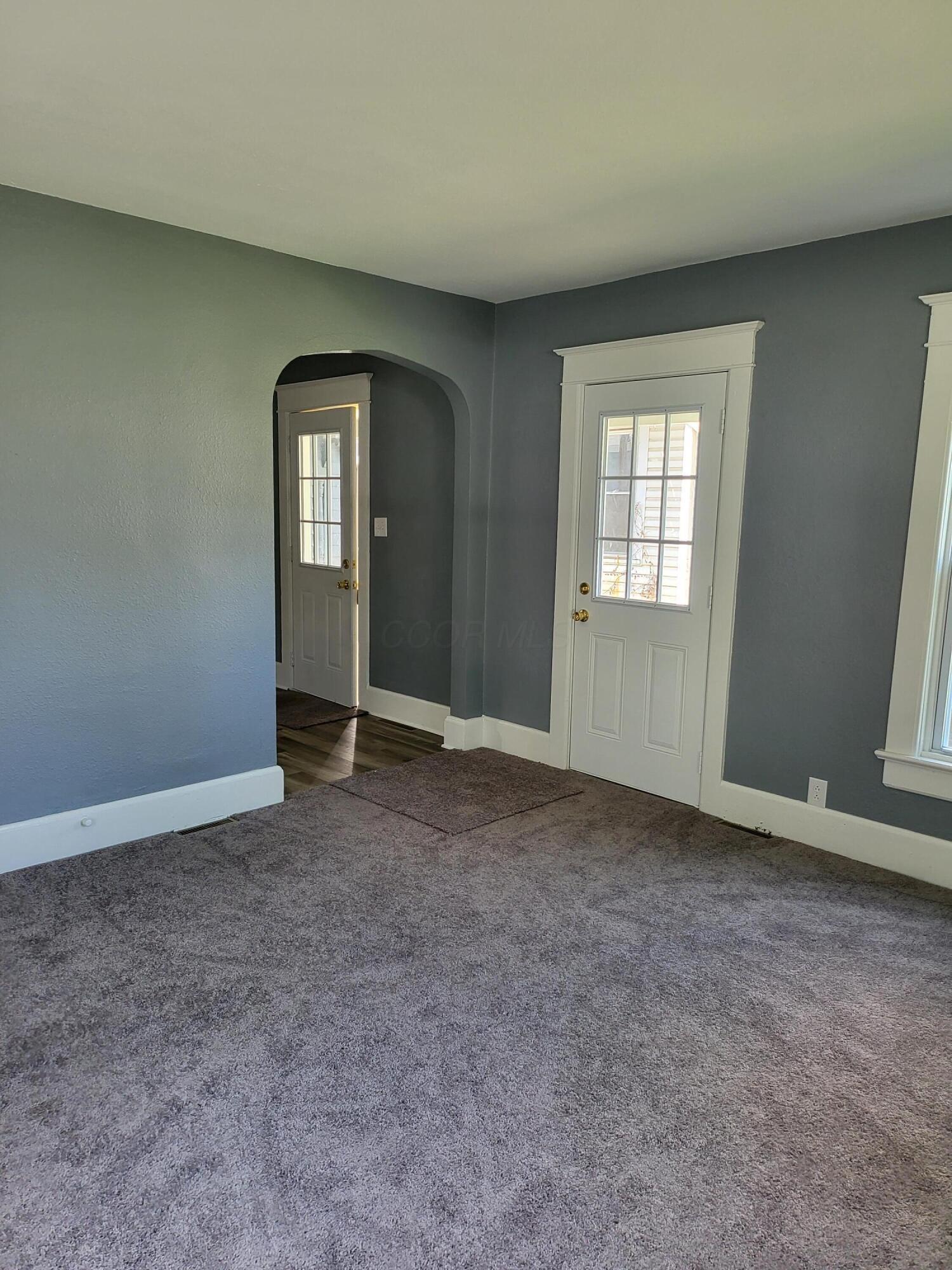 567 Wilson Avenue Property Photo 11