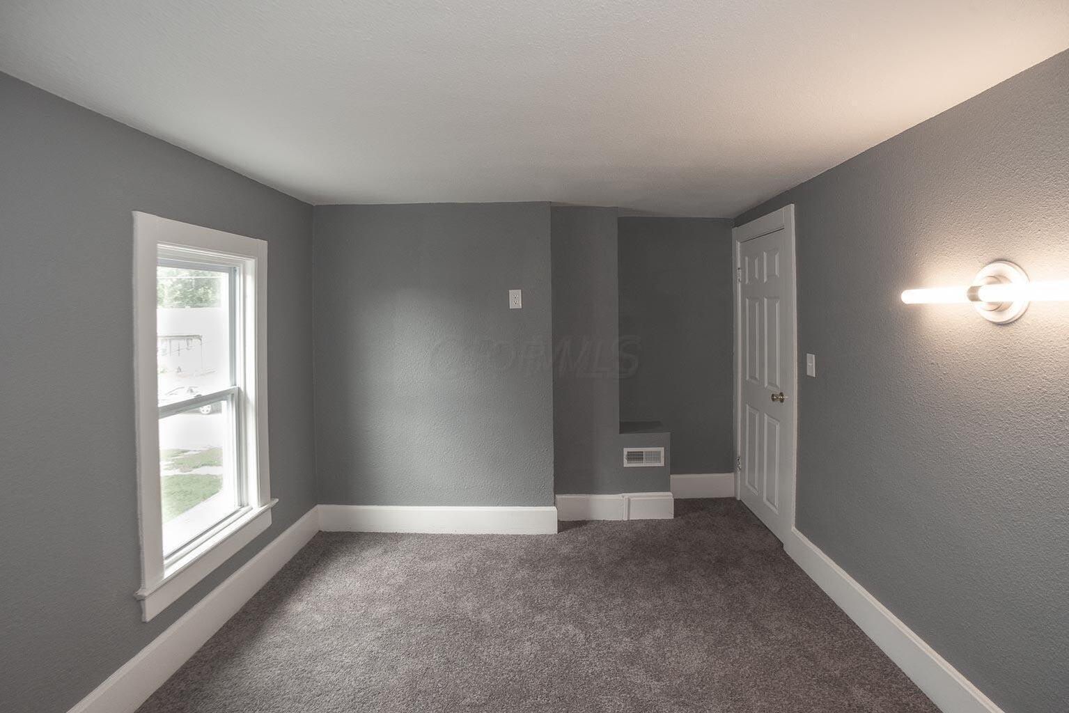567 Wilson Avenue Property Photo 21