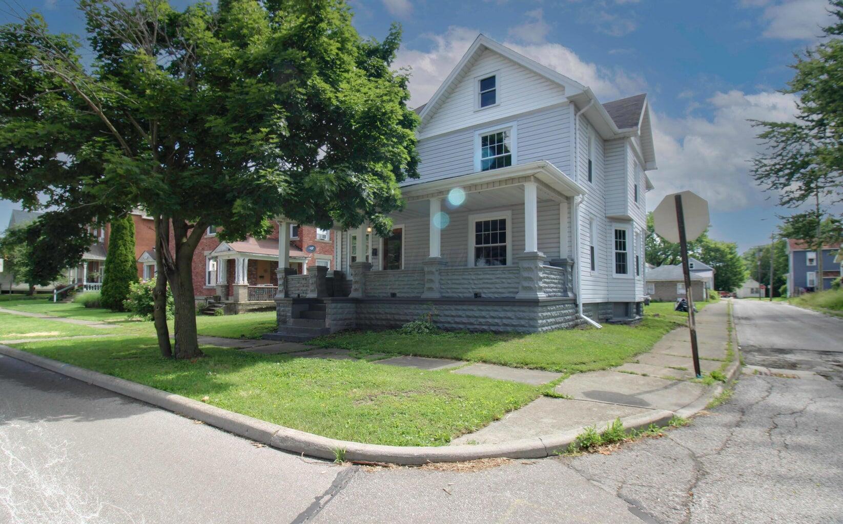 550 S Walnut Street Property Photo
