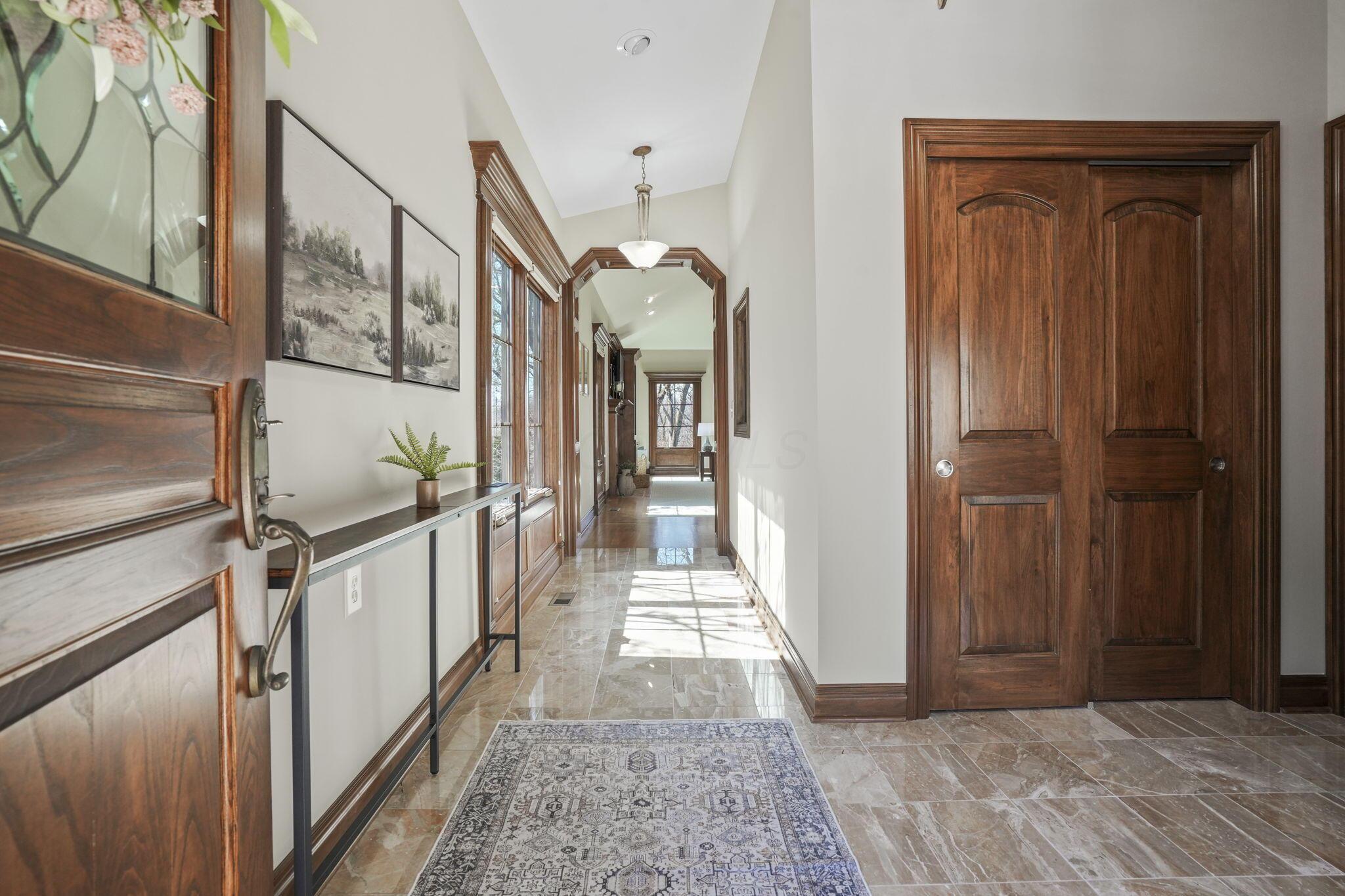 5869 Dyrham Park Property Photo 4