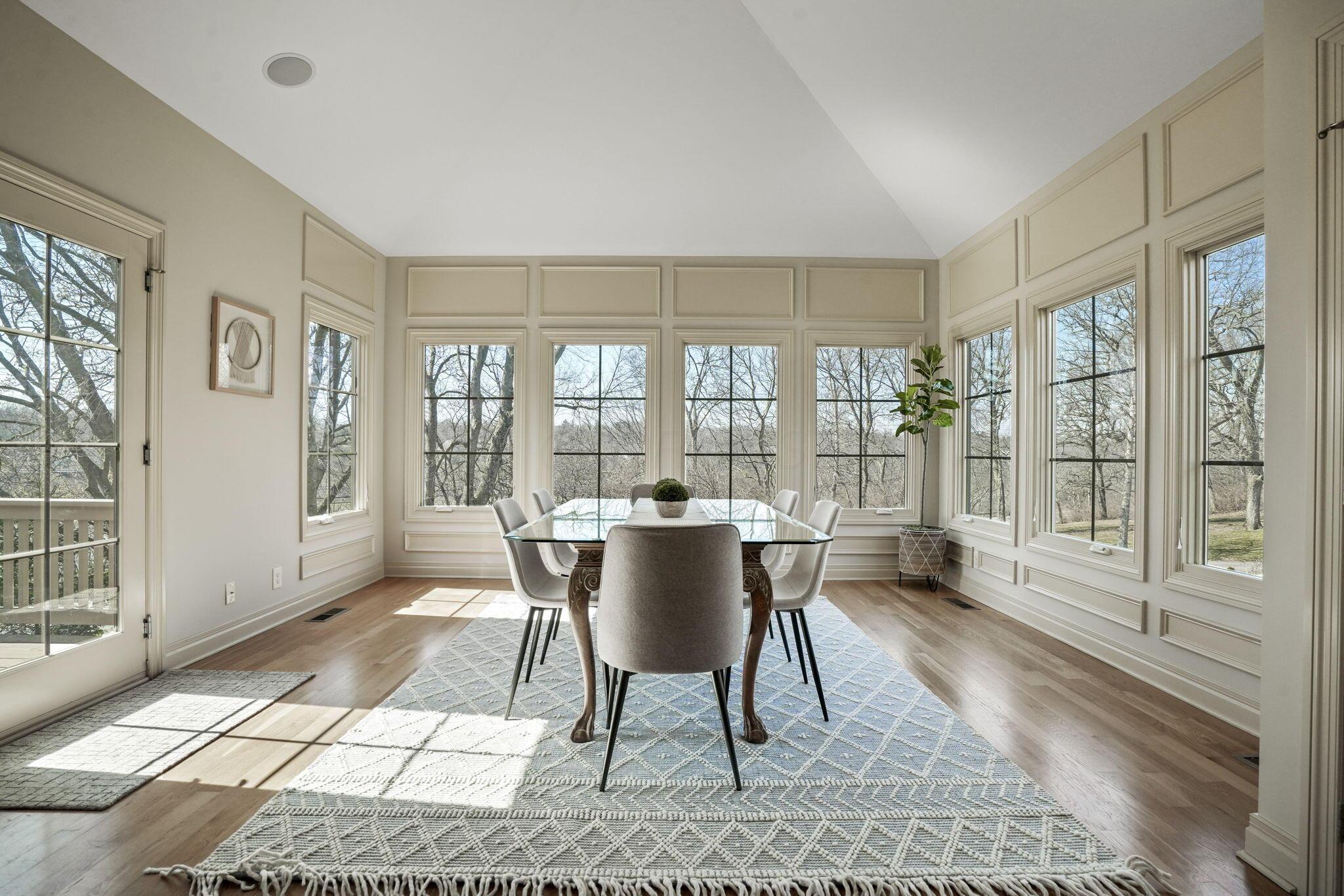 5869 Dyrham Park Property Photo 22