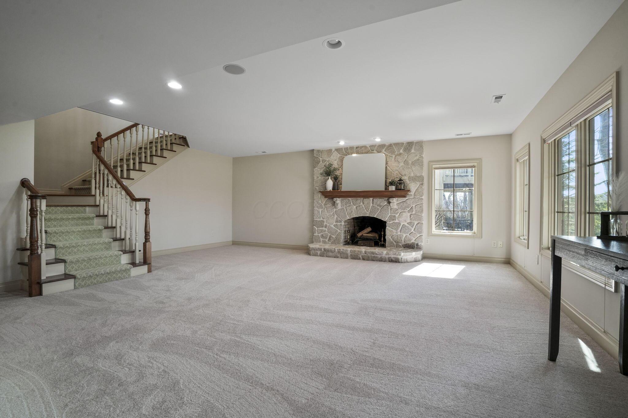 5869 Dyrham Park Property Photo 40