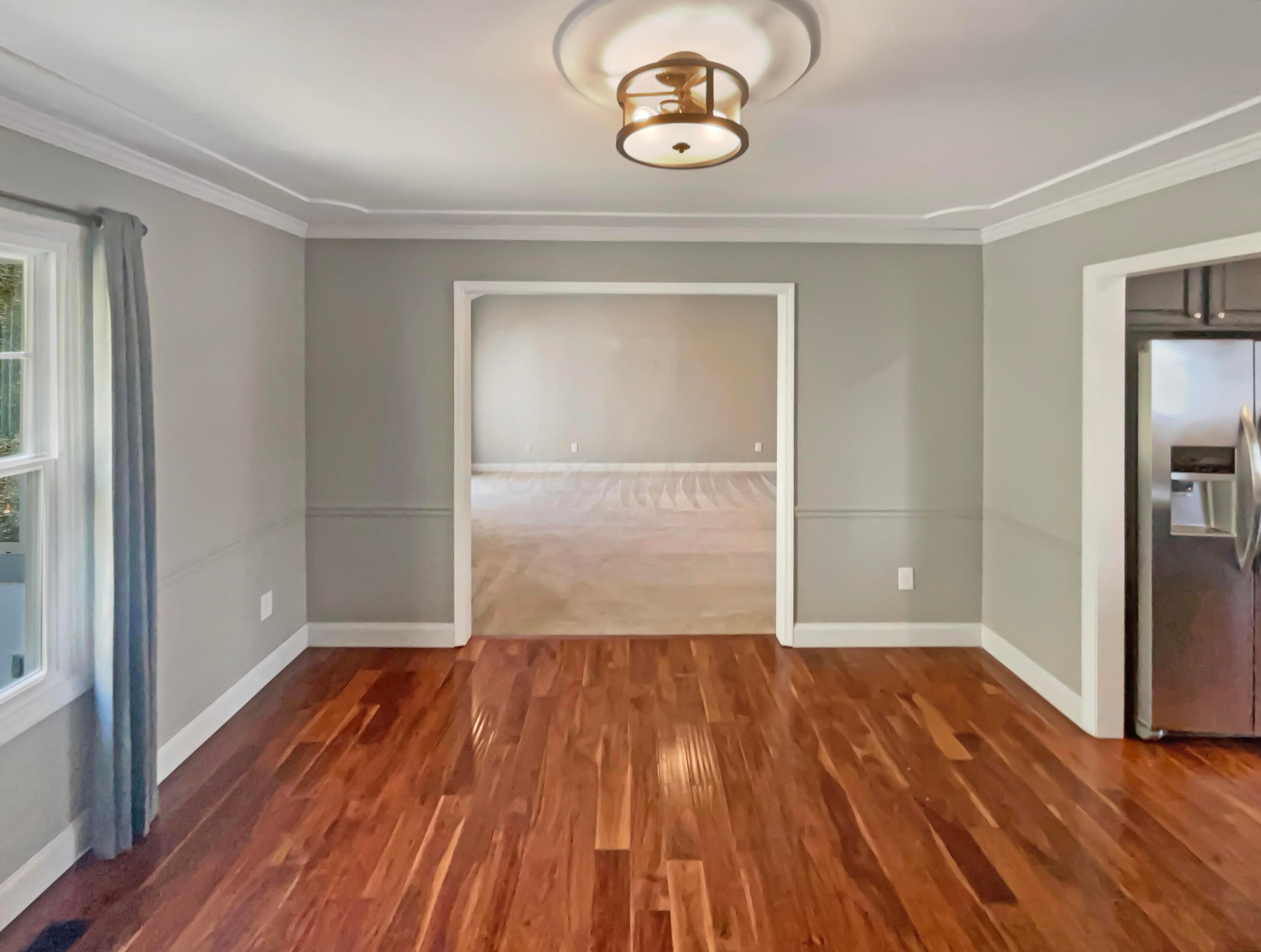 4860 Apple Grove Court Property Photo 13