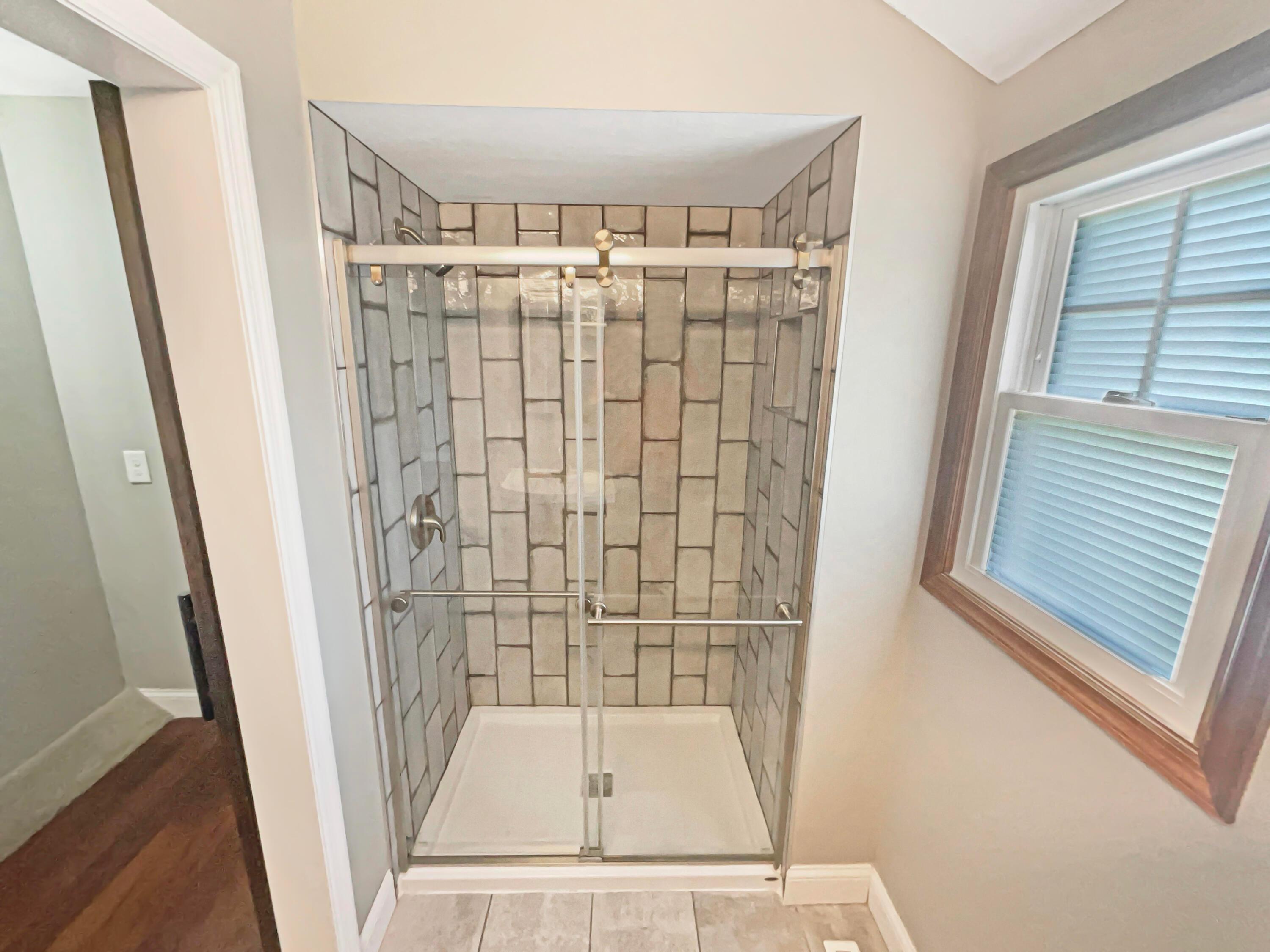 4860 Apple Grove Court Property Photo 20