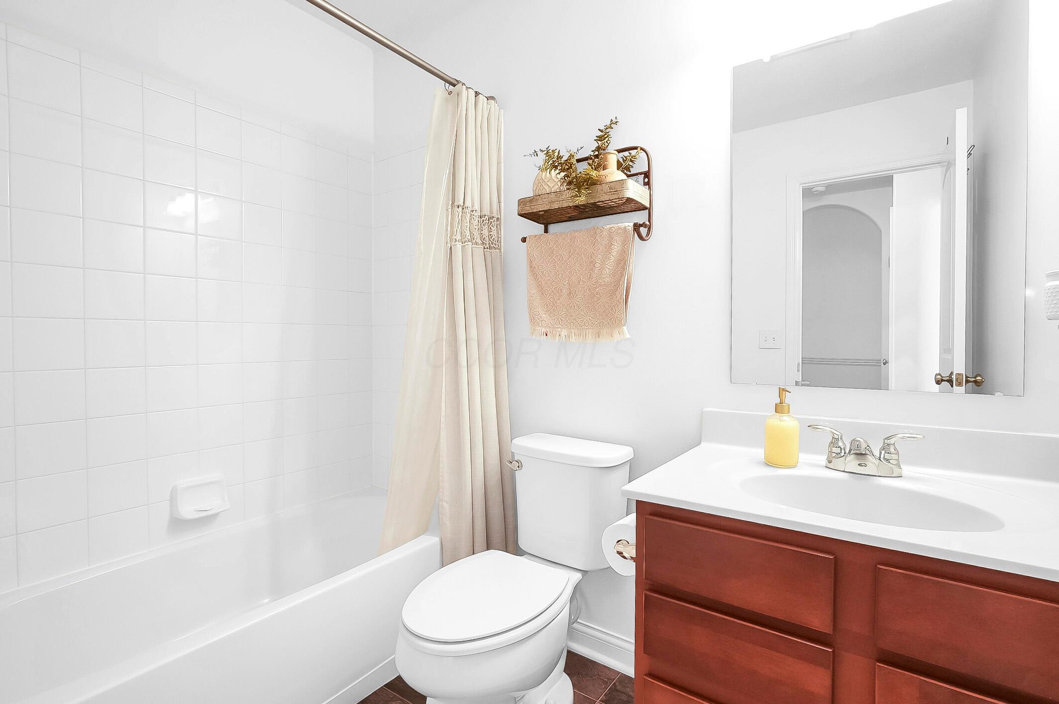 263 Glen Crossing Drive Property Photo 22