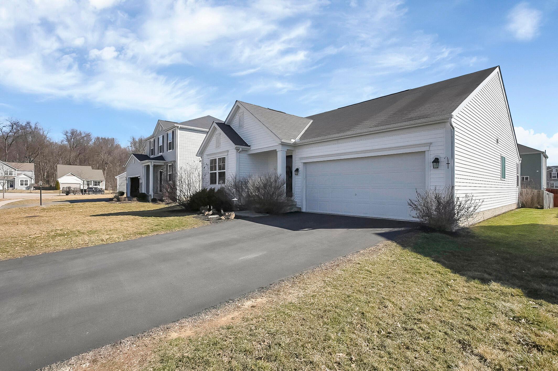 263 Glen Crossing Drive Property Photo 33