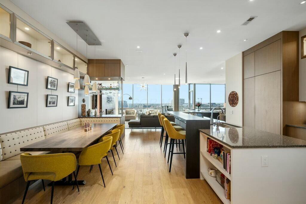 300 W Spring Street, 703 Property Photo 10