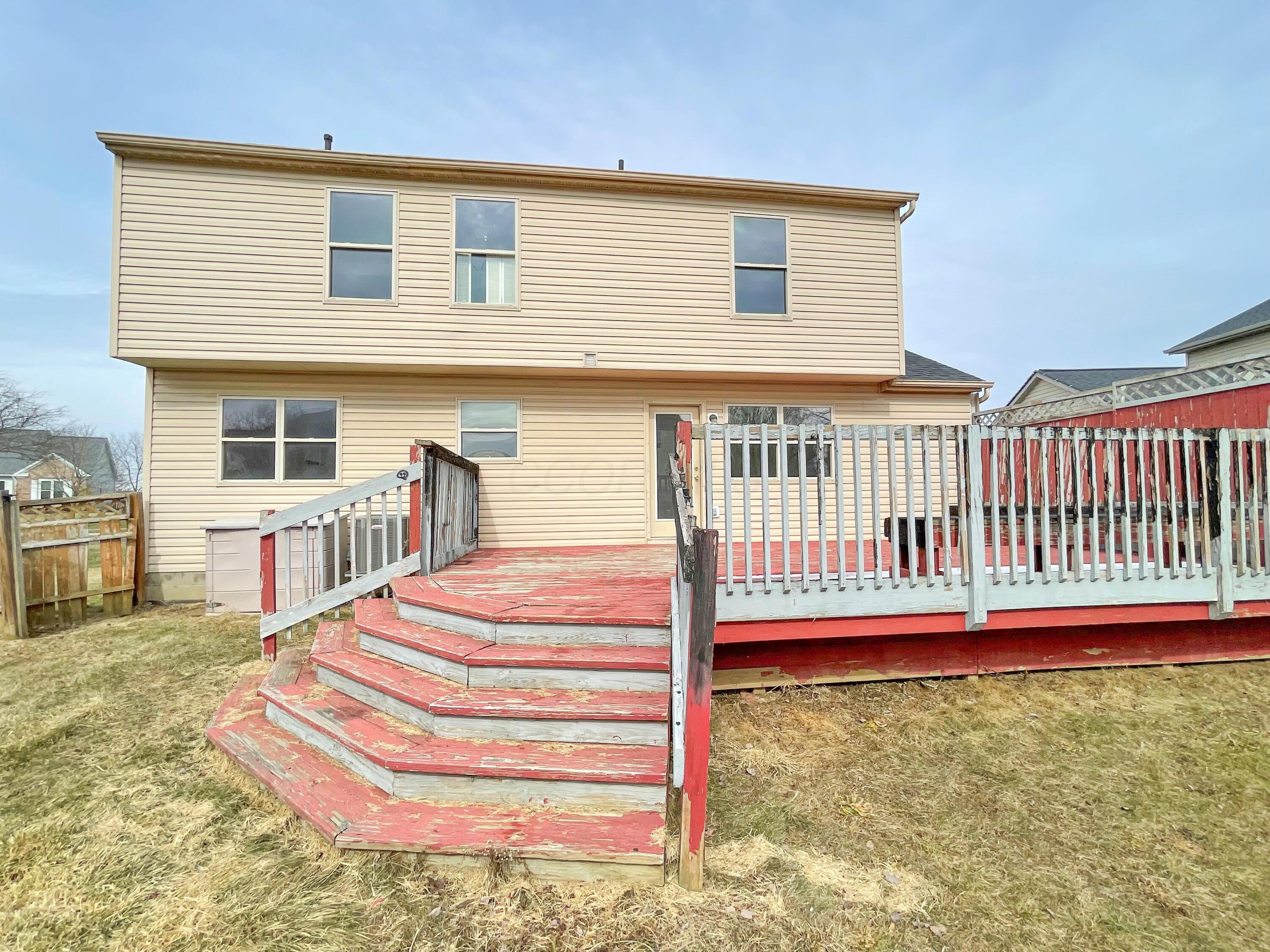 1052 E Margate Circle Property Photo 3