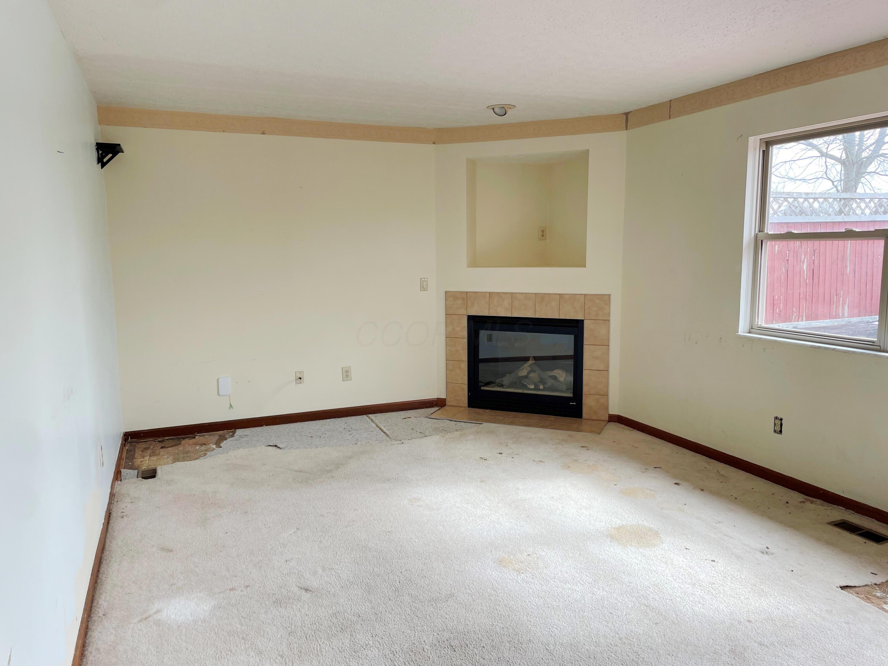 1052 E Margate Circle Property Photo 11