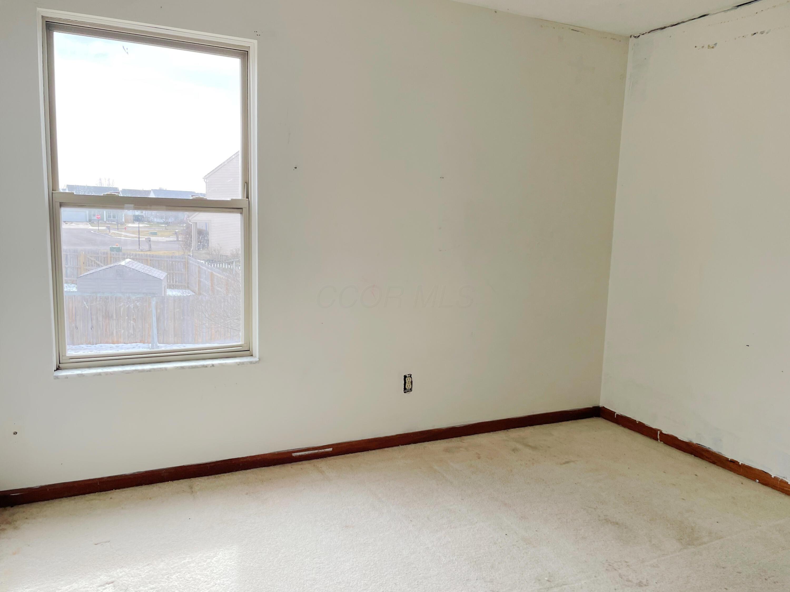 1052 E Margate Circle Property Photo 15