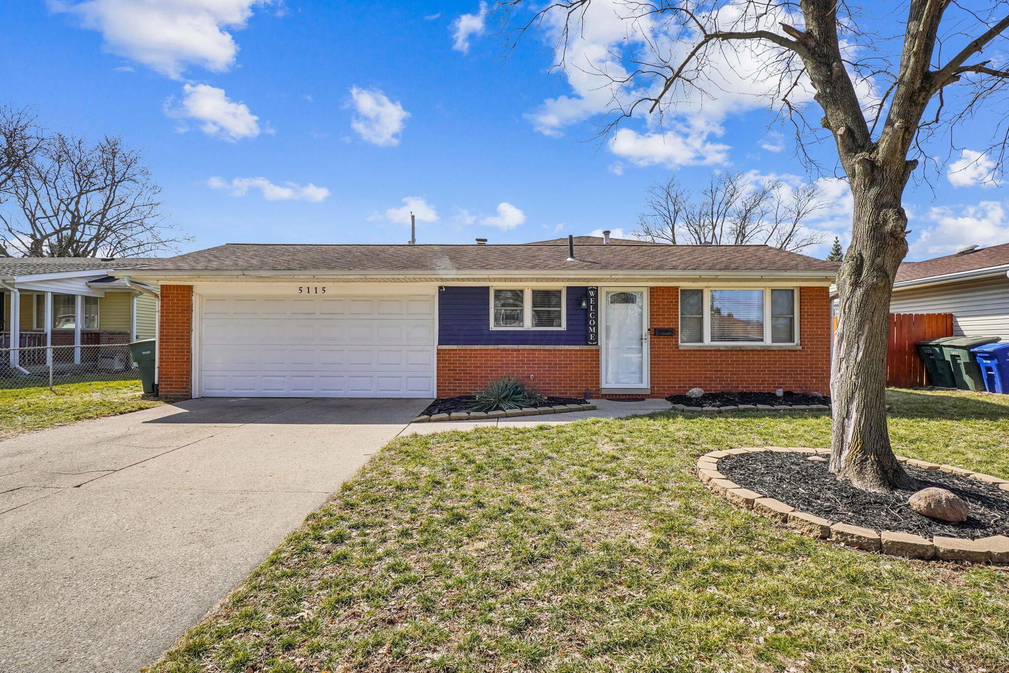 5115 Botsford Drive Property Photo 1