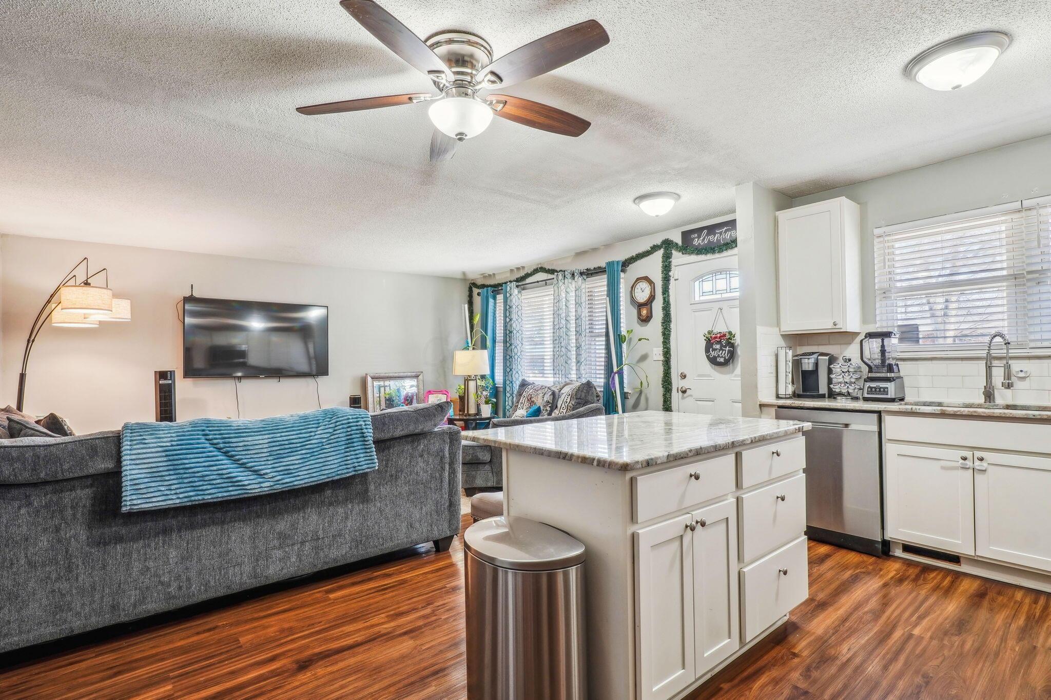 5115 Botsford Drive Property Photo 13