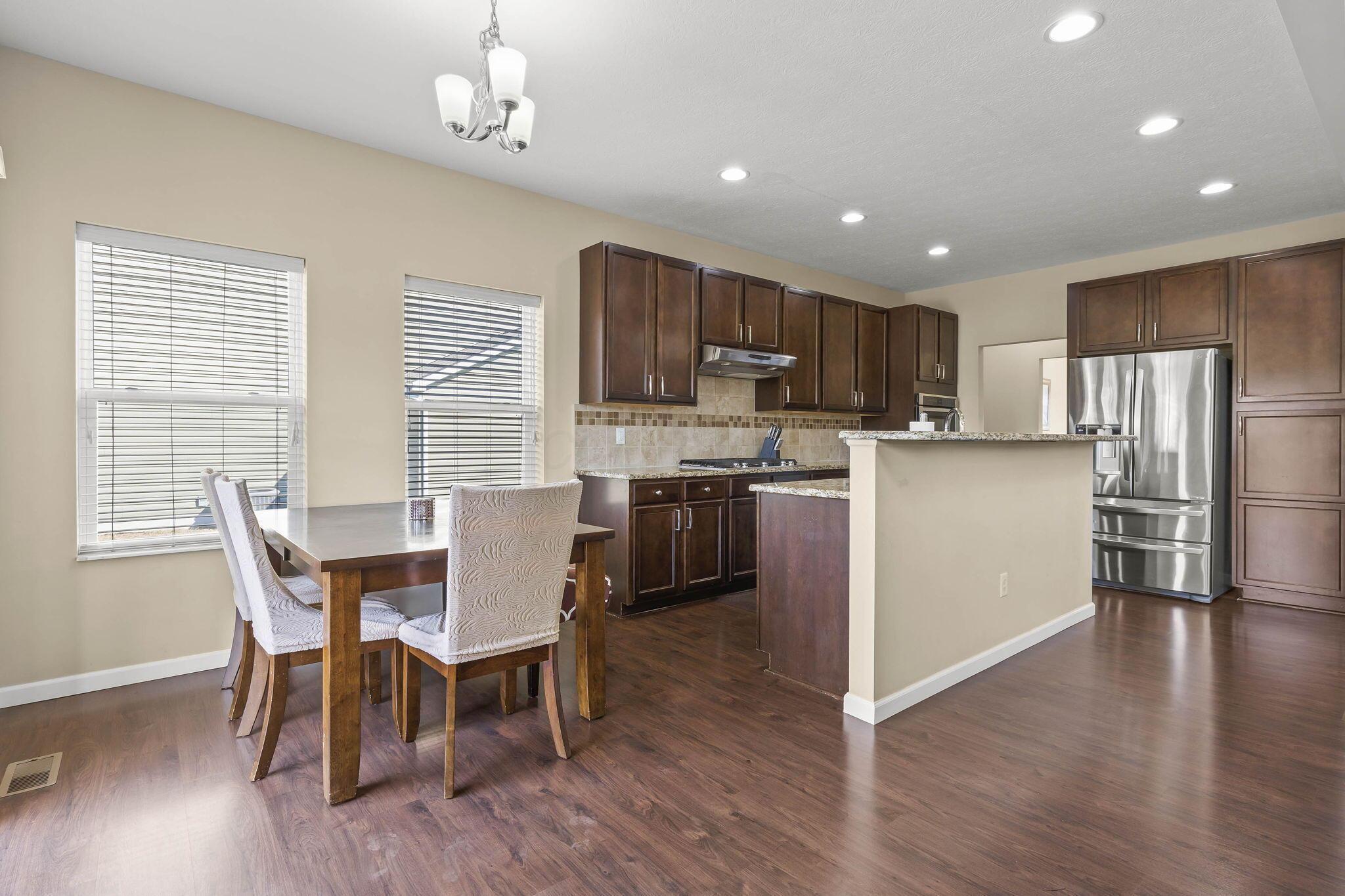 658 Maple Vista Drive Property Photo 11