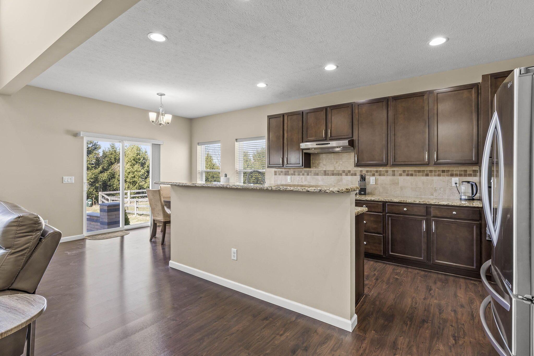 658 Maple Vista Drive Property Photo 12