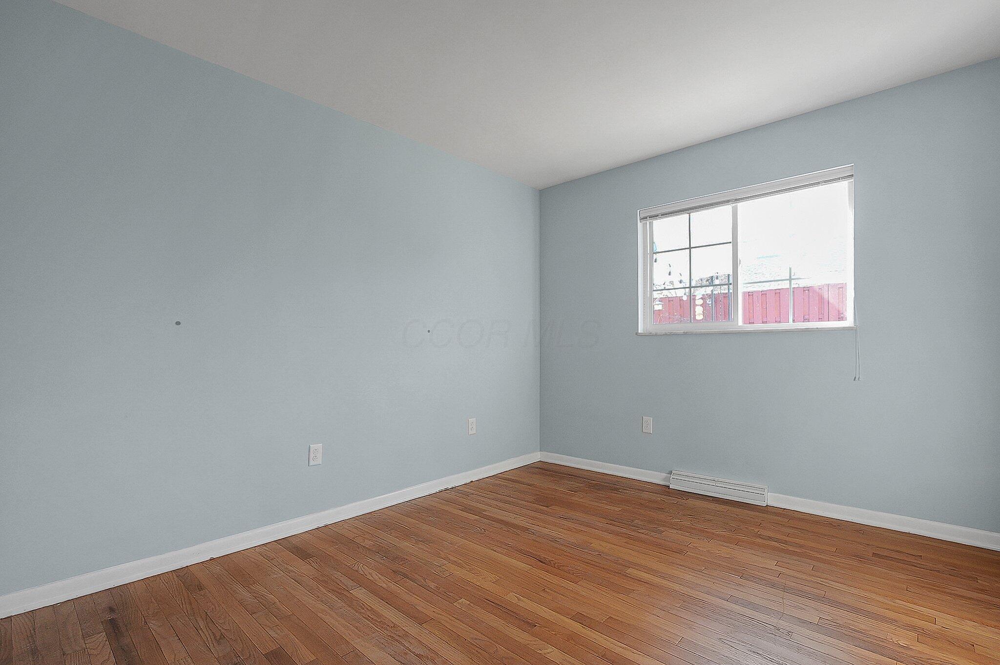 807 N Eastwood Avenue Property Photo 14