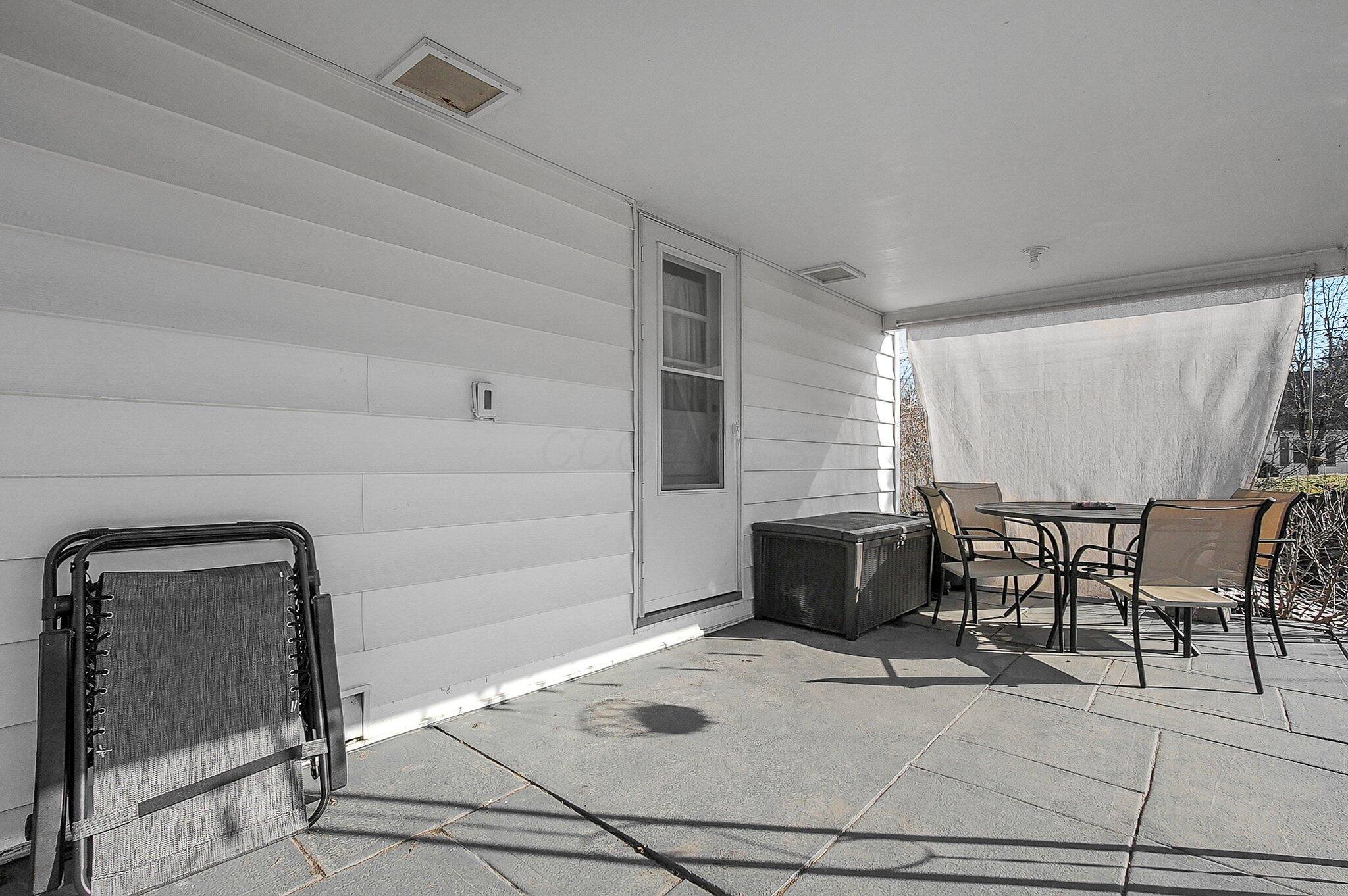 807 N Eastwood Avenue Property Photo 22