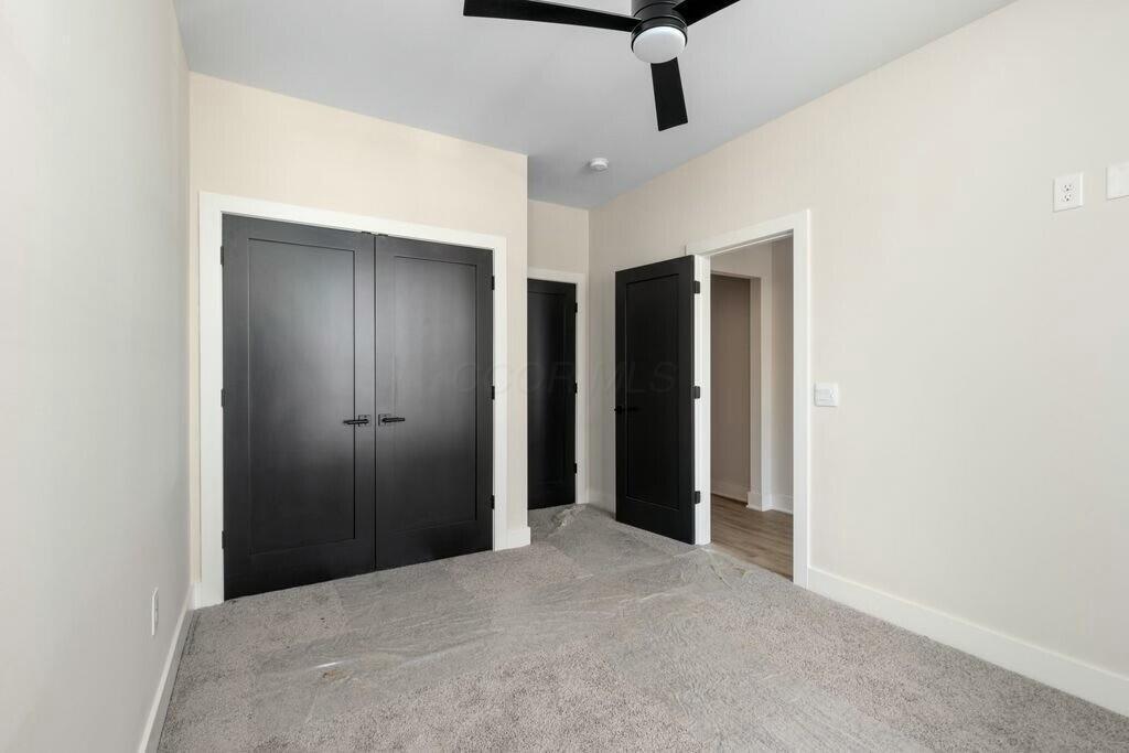 1095 Franklin Avenue Property Photo 4
