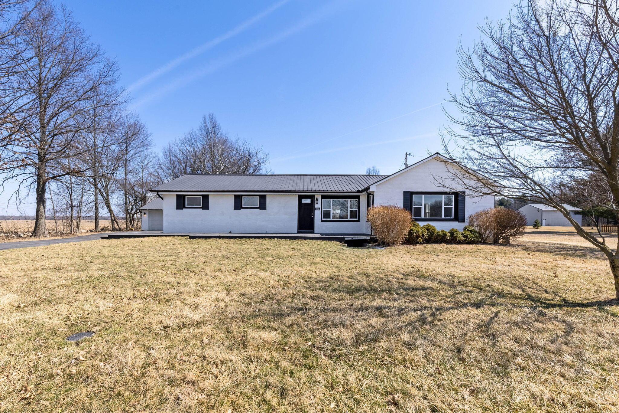 4286 Condit Road Property Photo 1