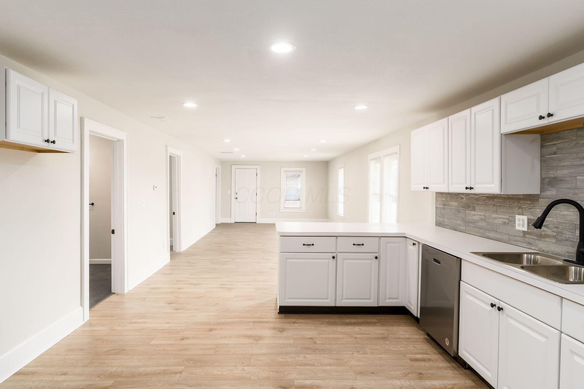 1016 Center Street Property Photo 18
