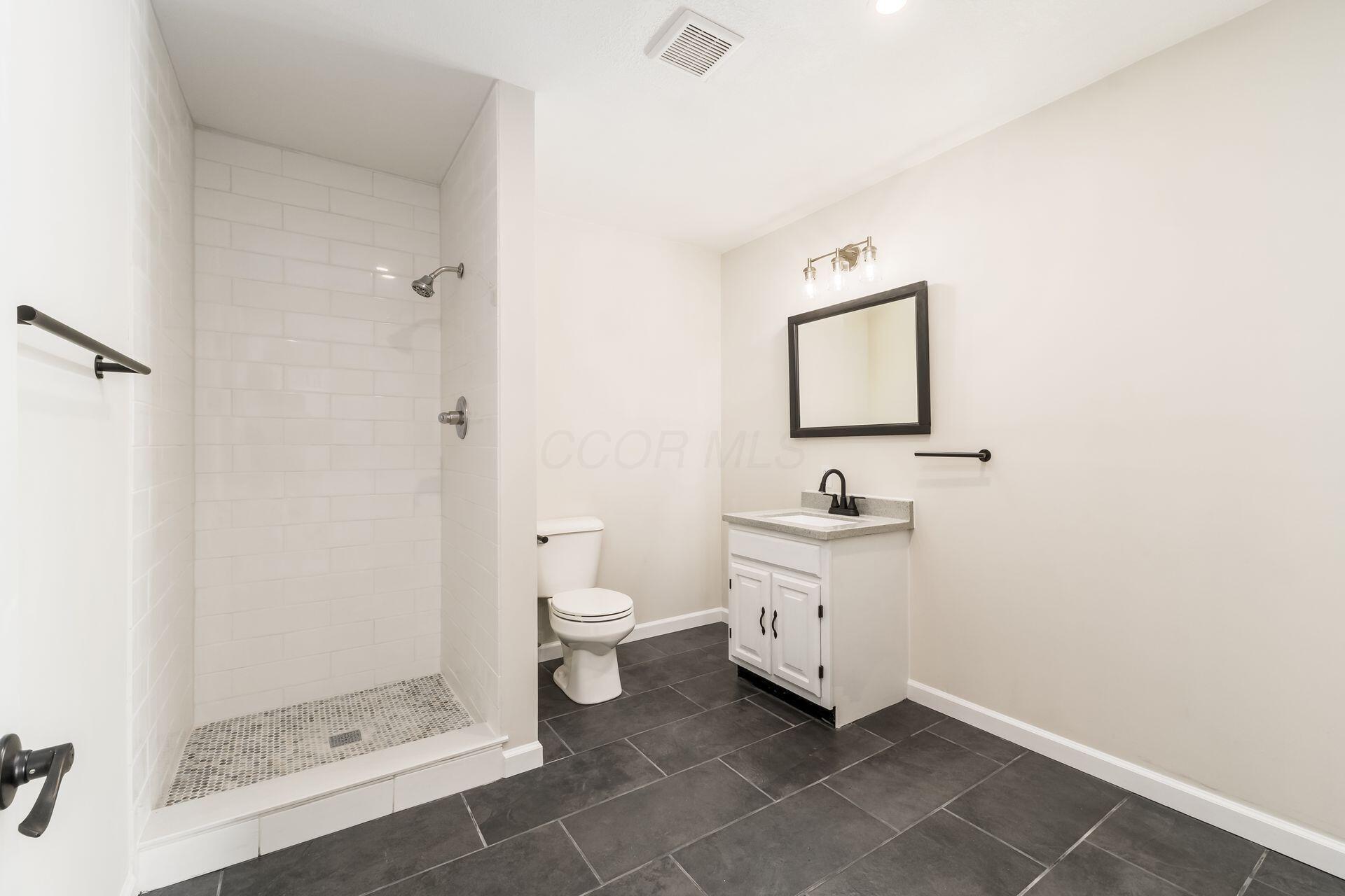 1016 Center Street Property Photo 21