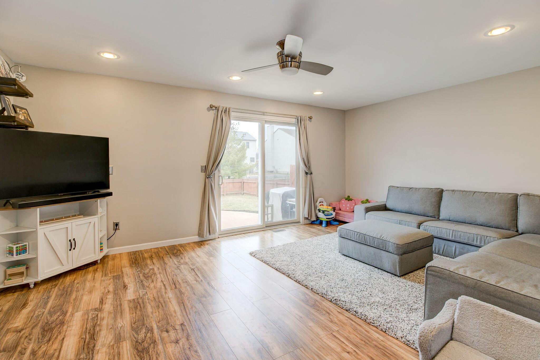 5653 English Rose Drive Property Photo 5